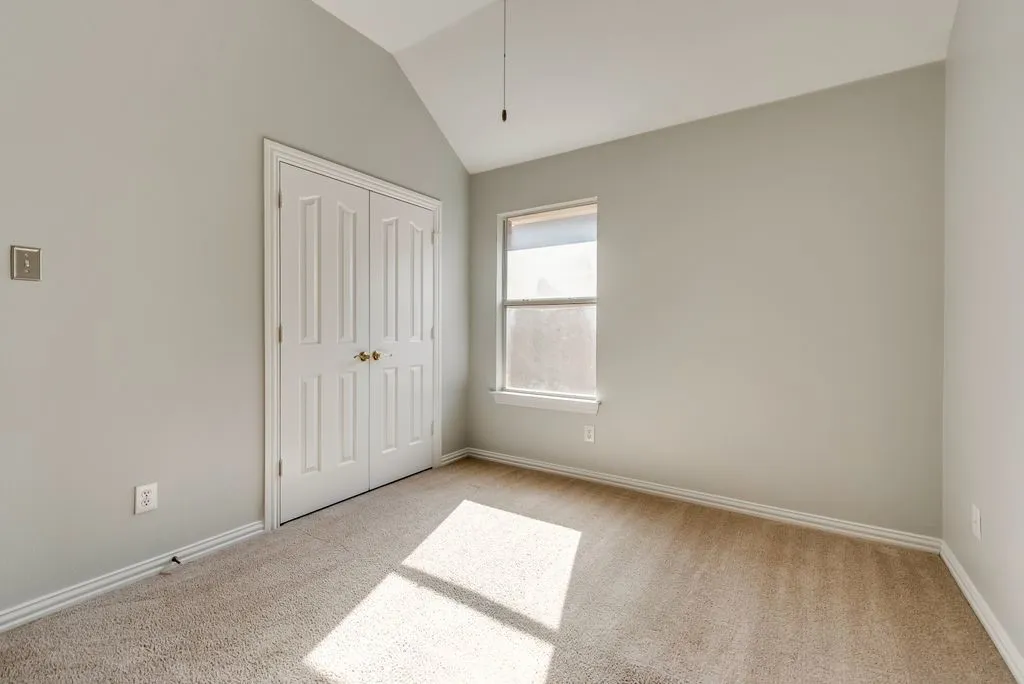 Single Family Residence For Rent in Collin County , 4911 Lakeland Drive, Frisco, Texas 75035, 4 Bedroom, 2 Bathroom, 2 Garage spaces, 2,405 Sqft, built in 1999, mls#21357617, Real Estate Agent in Frisco, Homes For Rent in Collin county, Homes For Rent in Frisco, Realtor in Frisco Texas, Real Estate Brokerage Independent Realty Texas, Luminita Cordes Realtor