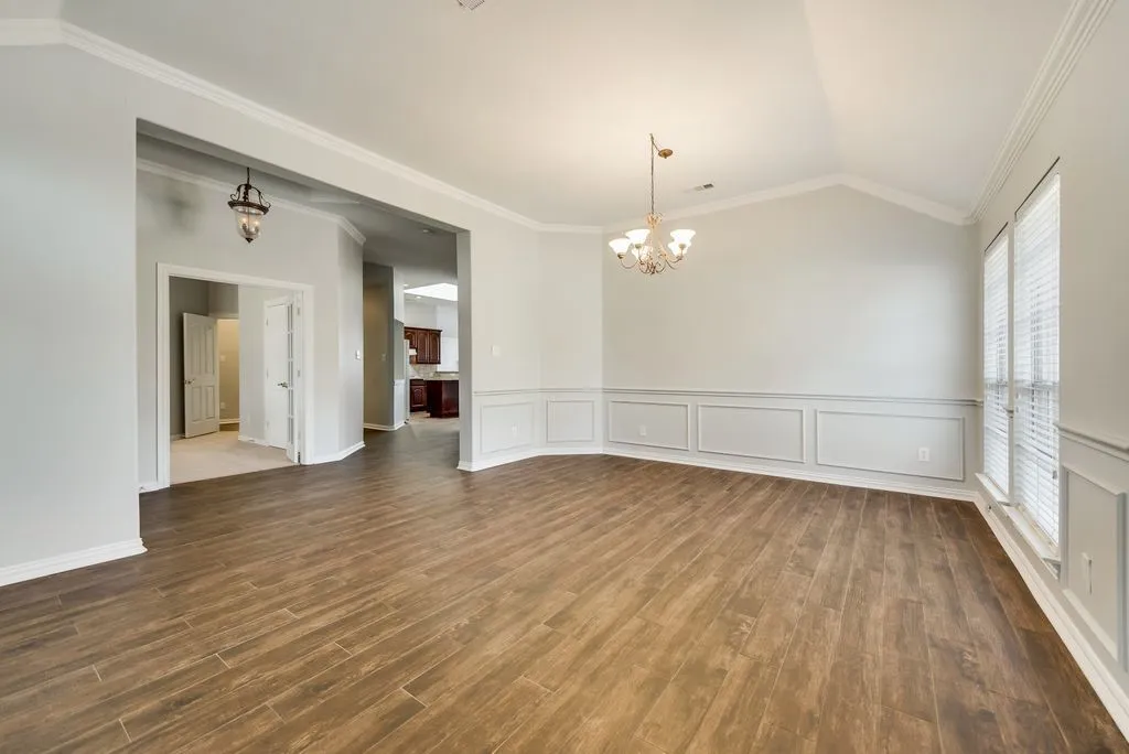 Single Family Residence For Rent in Collin County , 4911 Lakeland Drive, Frisco, Texas 75035, 4 Bedroom, 2 Bathroom, 2 Garage spaces, 2,405 Sqft, built in 1999, mls#21357617, Real Estate Agent in Frisco, Homes For Rent in Collin county, Homes For Rent in Frisco, Realtor in Frisco Texas, Real Estate Brokerage Independent Realty Texas, Luminita Cordes Realtor