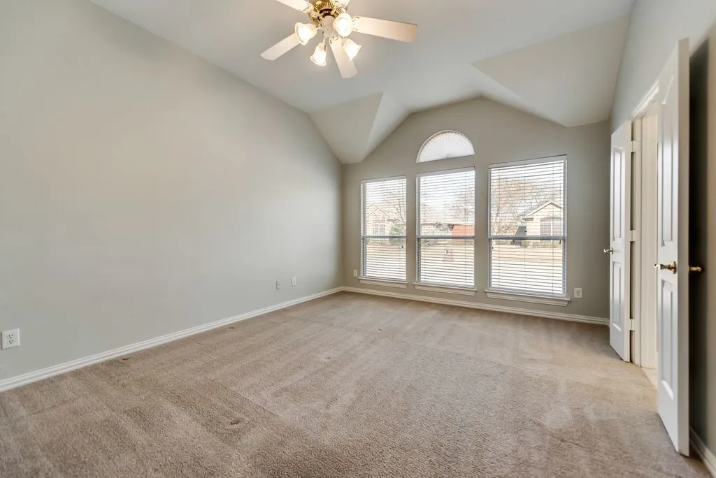 Single Family Residence For Rent in Collin County , 4911 Lakeland Drive, Frisco, Texas 75035, 4 Bedroom, 2 Bathroom, 2 Garage spaces, 2,405 Sqft, built in 1999, mls#21357617, Real Estate Agent in Frisco, Homes For Rent in Collin county, Homes For Rent in Frisco, Realtor in Frisco Texas, Real Estate Brokerage Independent Realty Texas, Luminita Cordes Realtor