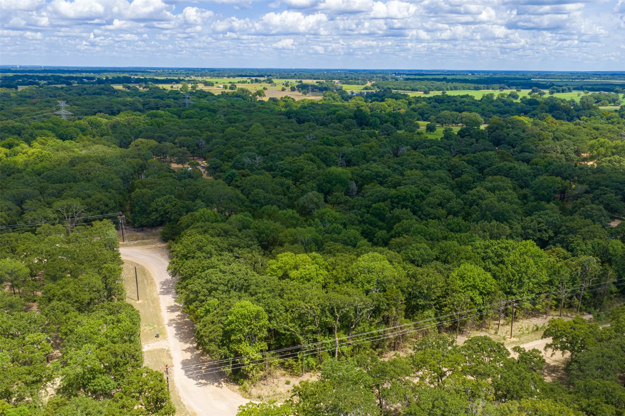 Improved Land For Sale in Henderson County , 11748 River Ranch Road, Kemp, Texas 75143, 0, 0, Garage spaces, 0 Sqft, built in 1986, mls#21357634, Real Estate Agent in Kemp, Homes For Sale in Henderson county, Homes For Sale in Kemp, Realtor in Kemp Texas, Real Estate Brokerage Independent Realty Texas, Luminita Cordes Realtor