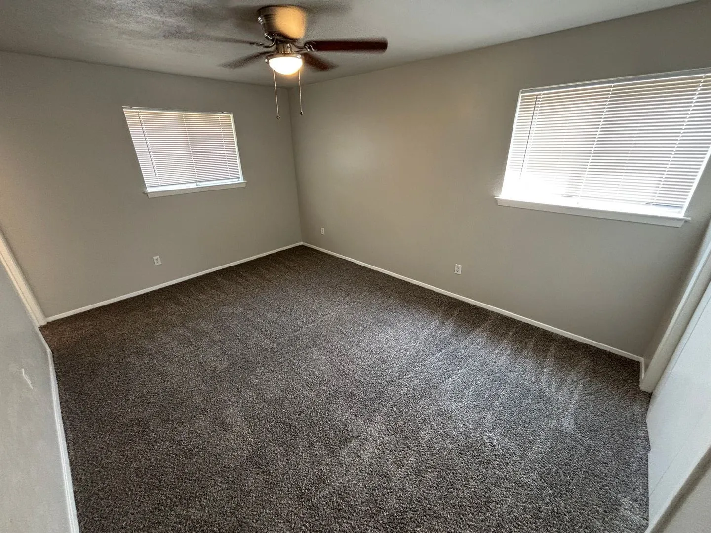 Single Family Residence For Sale in Dallas County , 4002 Fairbanks Court, Irving, Texas 75062, 3 Bedroom, 2 Bathroom, 2 Garage spaces, 1,224 Sqft, built in 1968, Price $260,000, mls#21355616, Real Estate Agent in Irving, Homes For Sale in Dallas county, Homes For Sale in Irving, Realtor in Irving Texas, Real Estate Brokerage Independent Realty Texas, Luminita Cordes Realtor