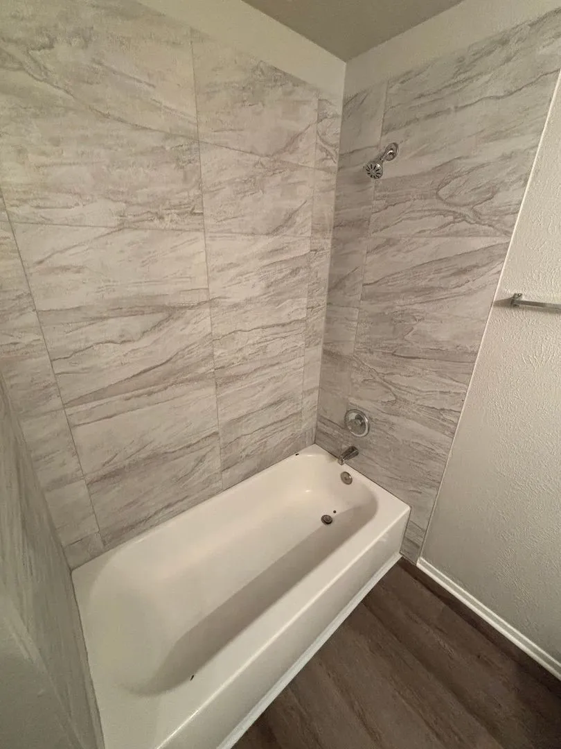 Single Family Residence For Sale in Dallas County , 4002 Fairbanks Court, Irving, Texas 75062, 3 Bedroom, 2 Bathroom, 2 Garage spaces, 1,224 Sqft, built in 1968, Price $260,000, mls#21355616, Real Estate Agent in Irving, Homes For Sale in Dallas county, Homes For Sale in Irving, Realtor in Irving Texas, Real Estate Brokerage Independent Realty Texas, Luminita Cordes Realtor