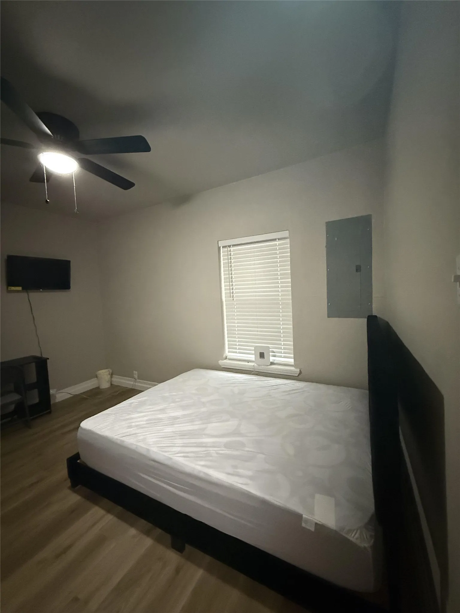 Single Family Residence For Sale in Dallas County , 2640 Lawrence Street, Dallas, Texas 75215, 5 Bedroom, 2 Bathroom, Garage spaces, 1,036 Sqft, built in 1929, mls#21353393, Real Estate Agent in Dallas, Homes For Sale in Dallas county, Homes For Sale in Dallas, Realtor in Dallas Texas, Real Estate Brokerage Independent Realty Texas, Luminita Cordes Realtor