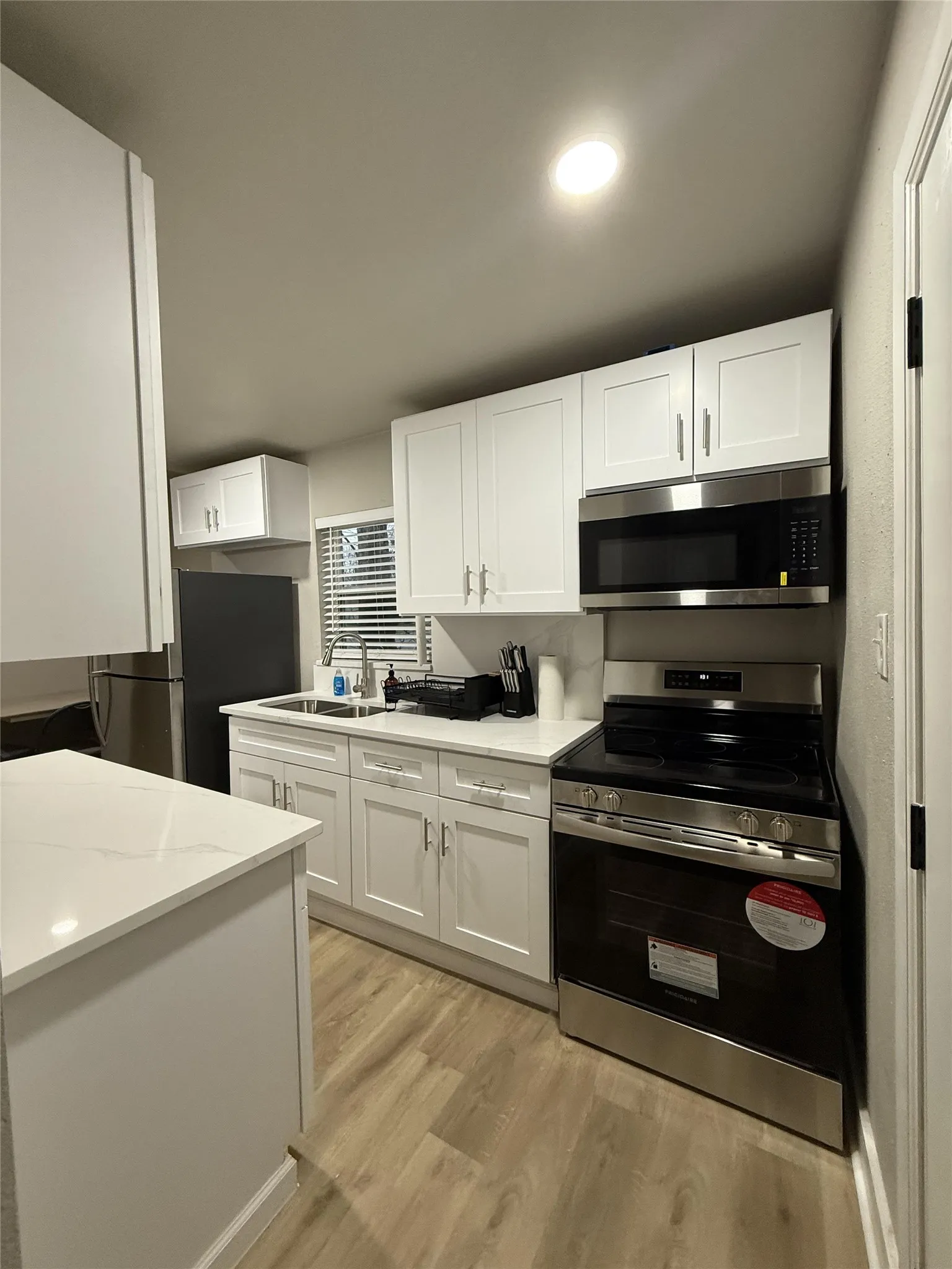 Single Family Residence For Sale in Dallas County , 2640 Lawrence Street, Dallas, Texas 75215, 5 Bedroom, 2 Bathroom, Garage spaces, 1,036 Sqft, built in 1929, mls#21353393, Real Estate Agent in Dallas, Homes For Sale in Dallas county, Homes For Sale in Dallas, Realtor in Dallas Texas, Real Estate Brokerage Independent Realty Texas, Luminita Cordes Realtor