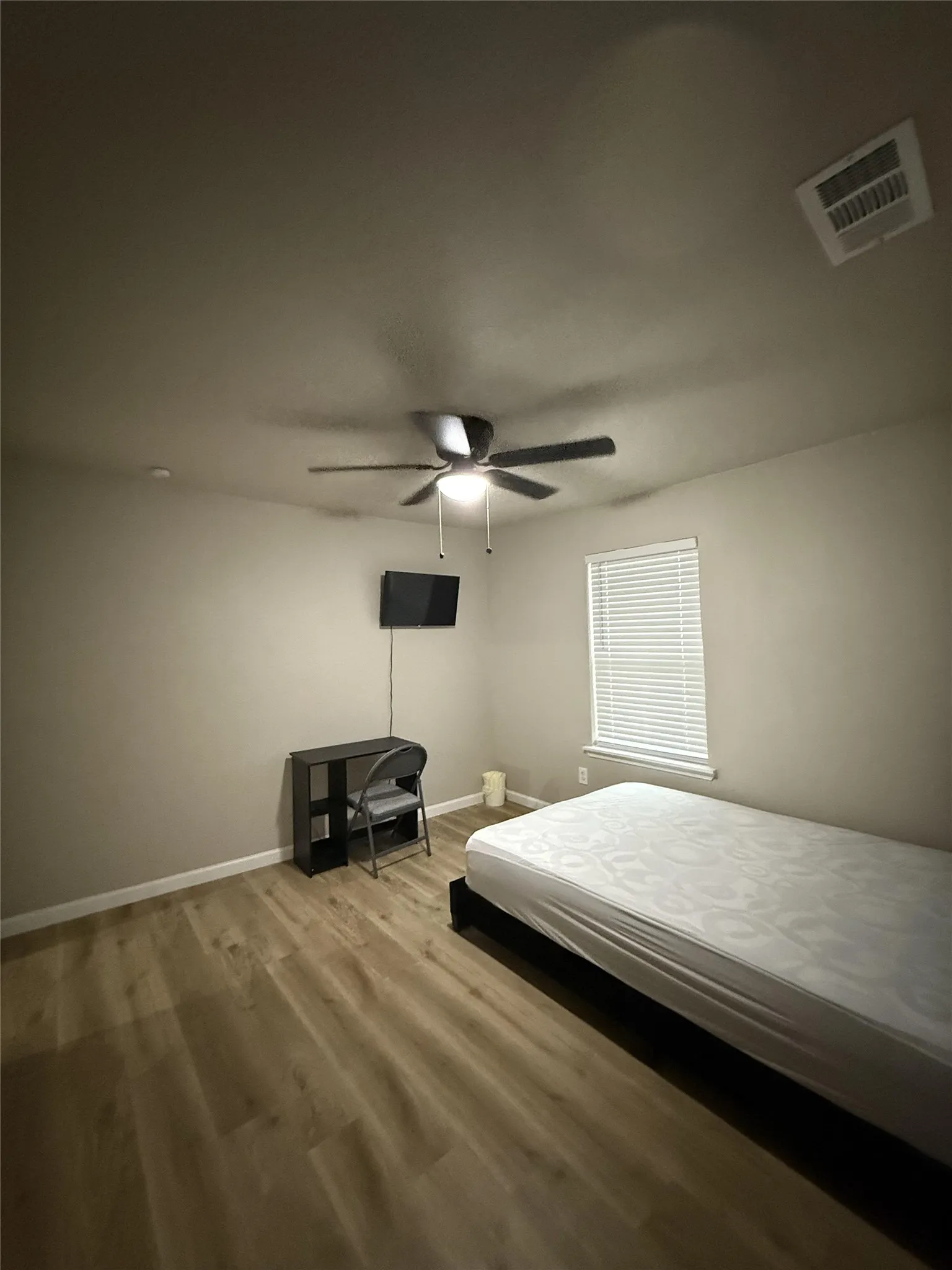 Single Family Residence For Sale in Dallas County , 2640 Lawrence Street, Dallas, Texas 75215, 5 Bedroom, 2 Bathroom, Garage spaces, 1,036 Sqft, built in 1929, mls#21353393, Real Estate Agent in Dallas, Homes For Sale in Dallas county, Homes For Sale in Dallas, Realtor in Dallas Texas, Real Estate Brokerage Independent Realty Texas, Luminita Cordes Realtor