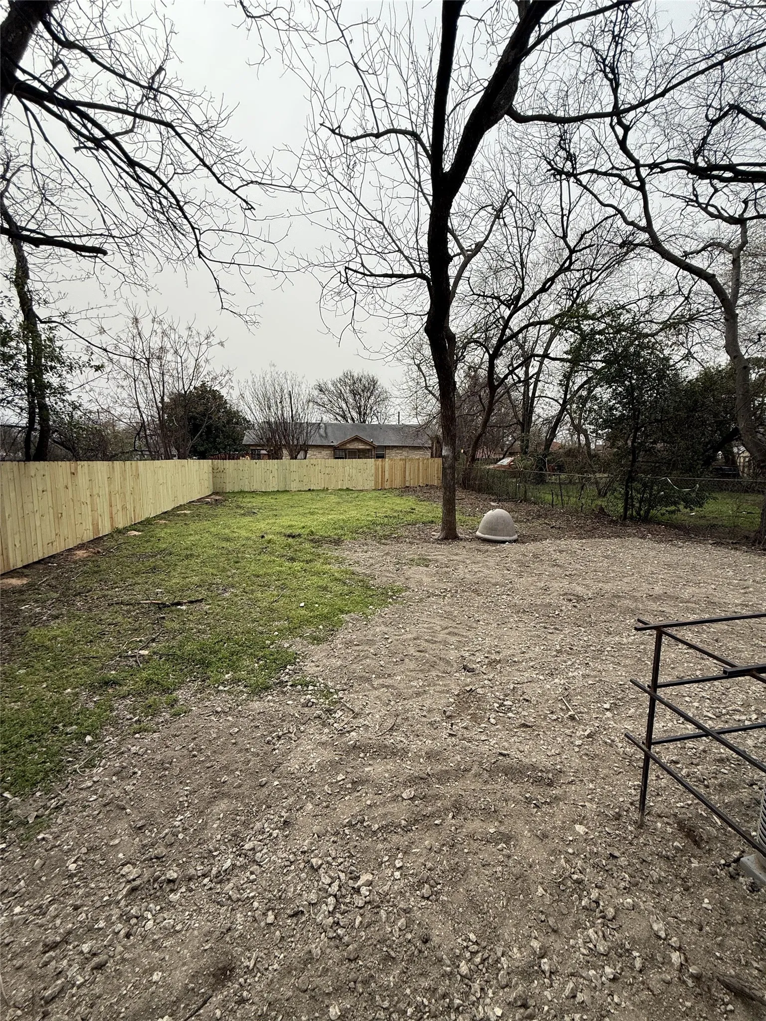 Single Family Residence For Sale in Dallas County , 2640 Lawrence Street, Dallas, Texas 75215, 5 Bedroom, 2 Bathroom, Garage spaces, 1,036 Sqft, built in 1929, mls#21353393, Real Estate Agent in Dallas, Homes For Sale in Dallas county, Homes For Sale in Dallas, Realtor in Dallas Texas, Real Estate Brokerage Independent Realty Texas, Luminita Cordes Realtor