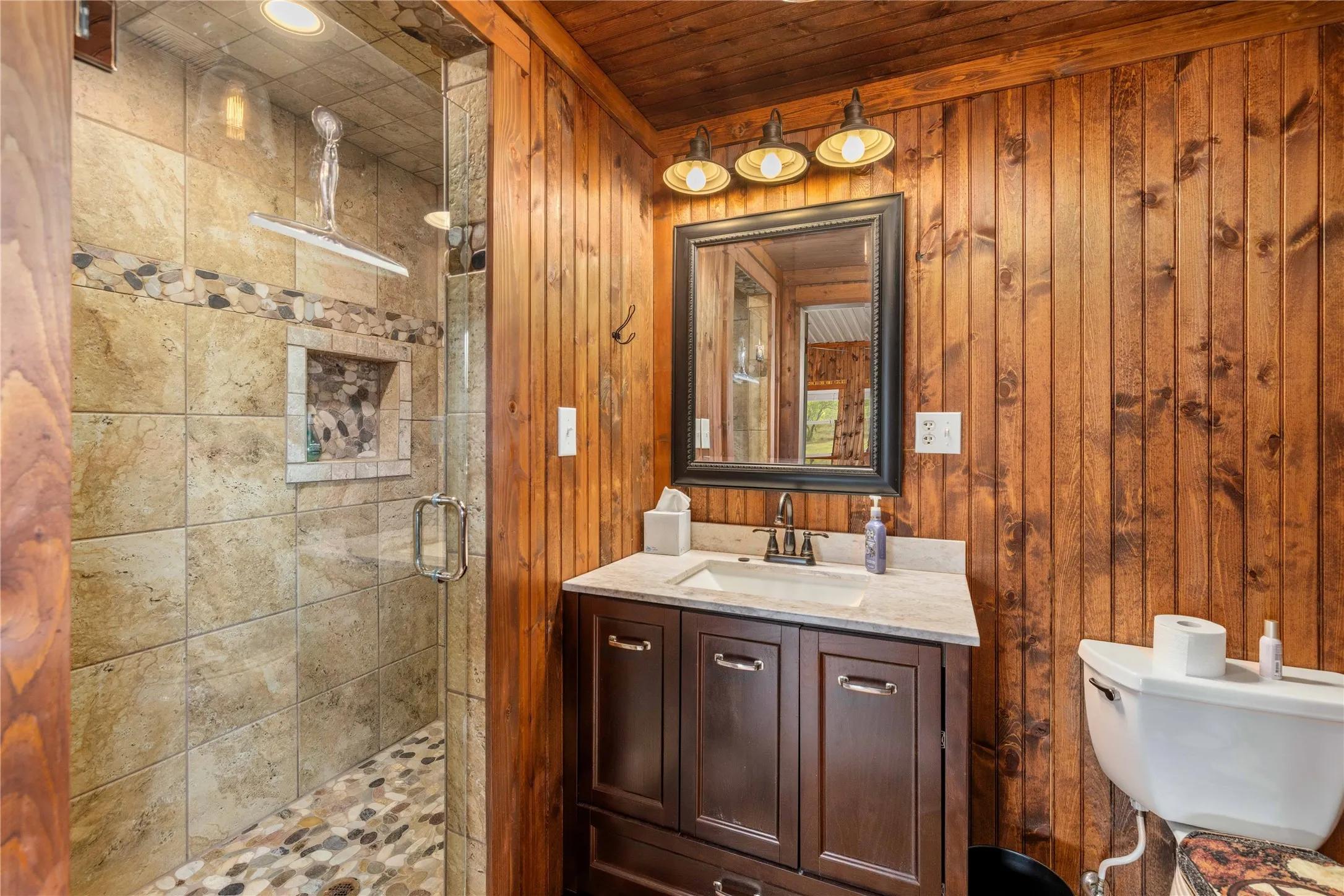 Lodge/Barndo