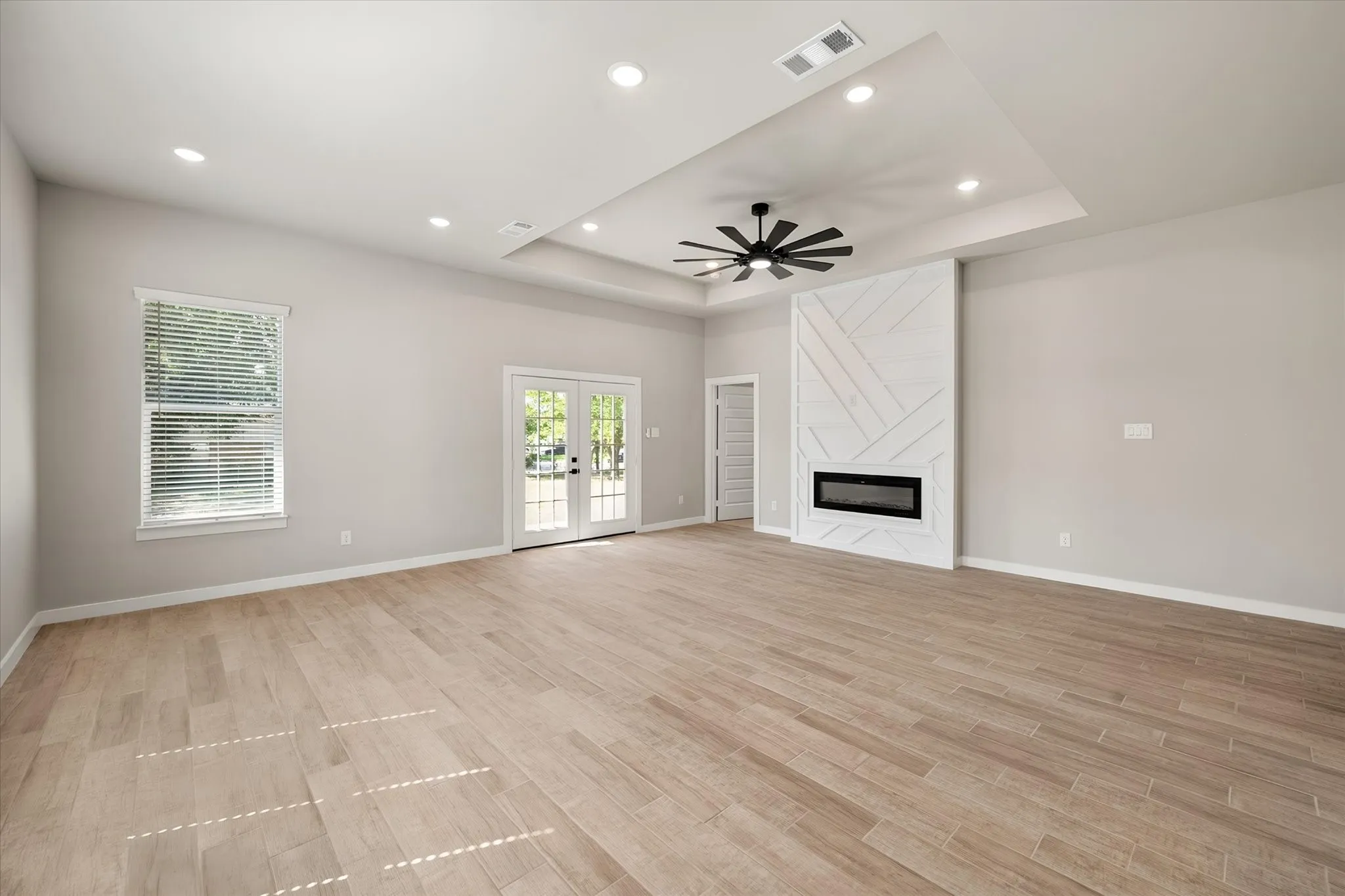 Single Family Residence For Sale in Navarro County , 3617 Emhouse Road, Corsicana, Texas 75110, 4 Bedroom, 3 Bathroom, 2 Garage spaces, 2,000 Sqft, built in 2026, mls#21356751, Real Estate Agent in Corsicana, Homes For Sale in Navarro county, Homes For Sale in Corsicana, Realtor in Corsicana Texas, Real Estate Brokerage Independent Realty Texas, Luminita Cordes Realtor