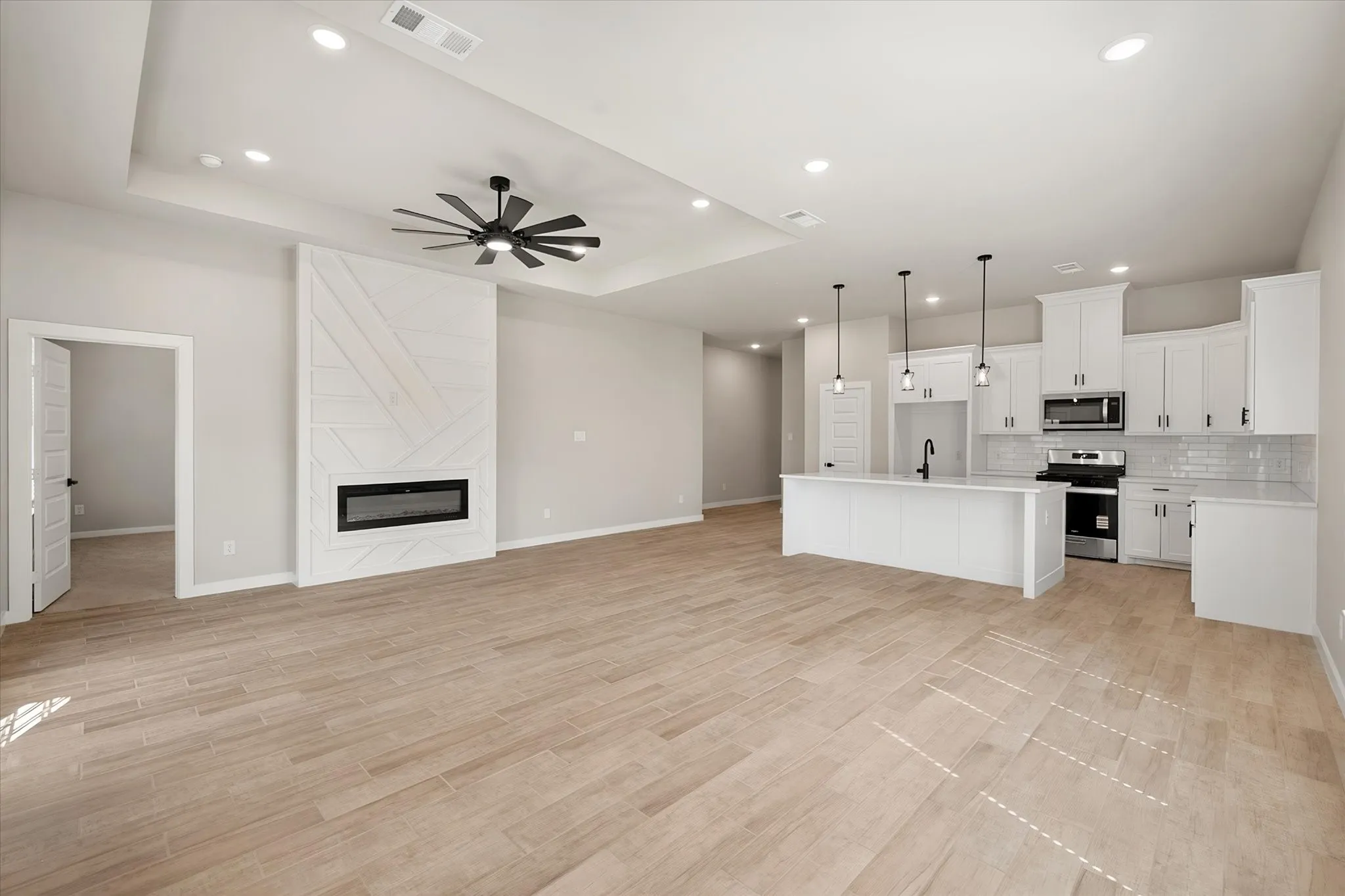 Single Family Residence For Sale in Navarro County , 3617 Emhouse Road, Corsicana, Texas 75110, 4 Bedroom, 3 Bathroom, 2 Garage spaces, 2,000 Sqft, built in 2026, mls#21356751, Real Estate Agent in Corsicana, Homes For Sale in Navarro county, Homes For Sale in Corsicana, Realtor in Corsicana Texas, Real Estate Brokerage Independent Realty Texas, Luminita Cordes Realtor