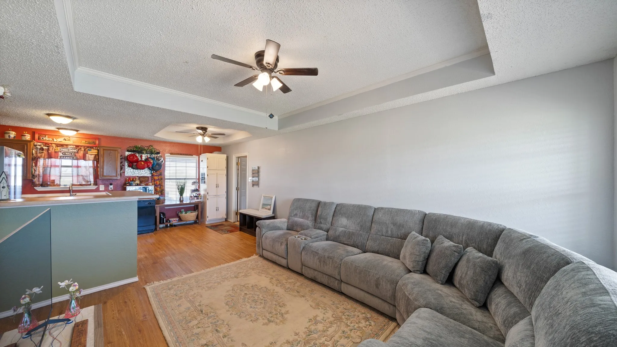 Single Family Residence For Sale in Kaufman County , 4676 County Road 107, Kaufman, Texas 75142, 4 Bedroom, 1 Bathroom, Garage spaces, 1,036 Sqft, built in 1991, mls#21357546, Real Estate Agent in Kaufman, Homes For Sale in Kaufman county, Homes For Sale in Kaufman, Realtor in Kaufman Texas, Real Estate Brokerage Independent Realty Texas, Luminita Cordes Realtor