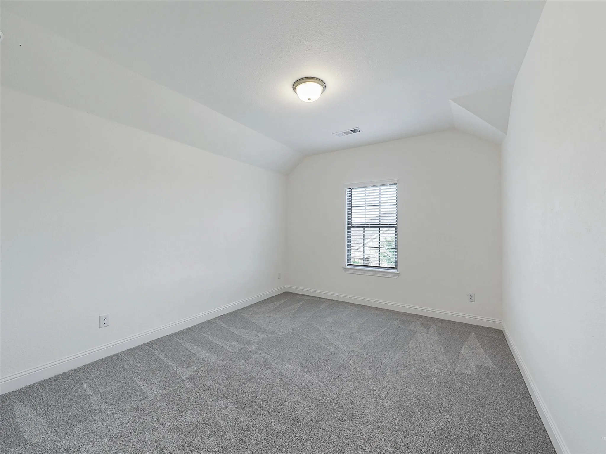 Single Family Residence For Rent in Collin County , 8305 Pine Island Way, Mc Kinney, Texas 75071, 4 Bedroom, 3 Bathroom, 2 Garage spaces, 2,743 Sqft, built in 2023, mls#21357701, Real Estate Agent in Mc Kinney, Homes For Rent in Collin county, Homes For Rent in Mc Kinney, Realtor in Mc Kinney Texas, Real Estate Brokerage Independent Realty Texas, Luminita Cordes Realtor
