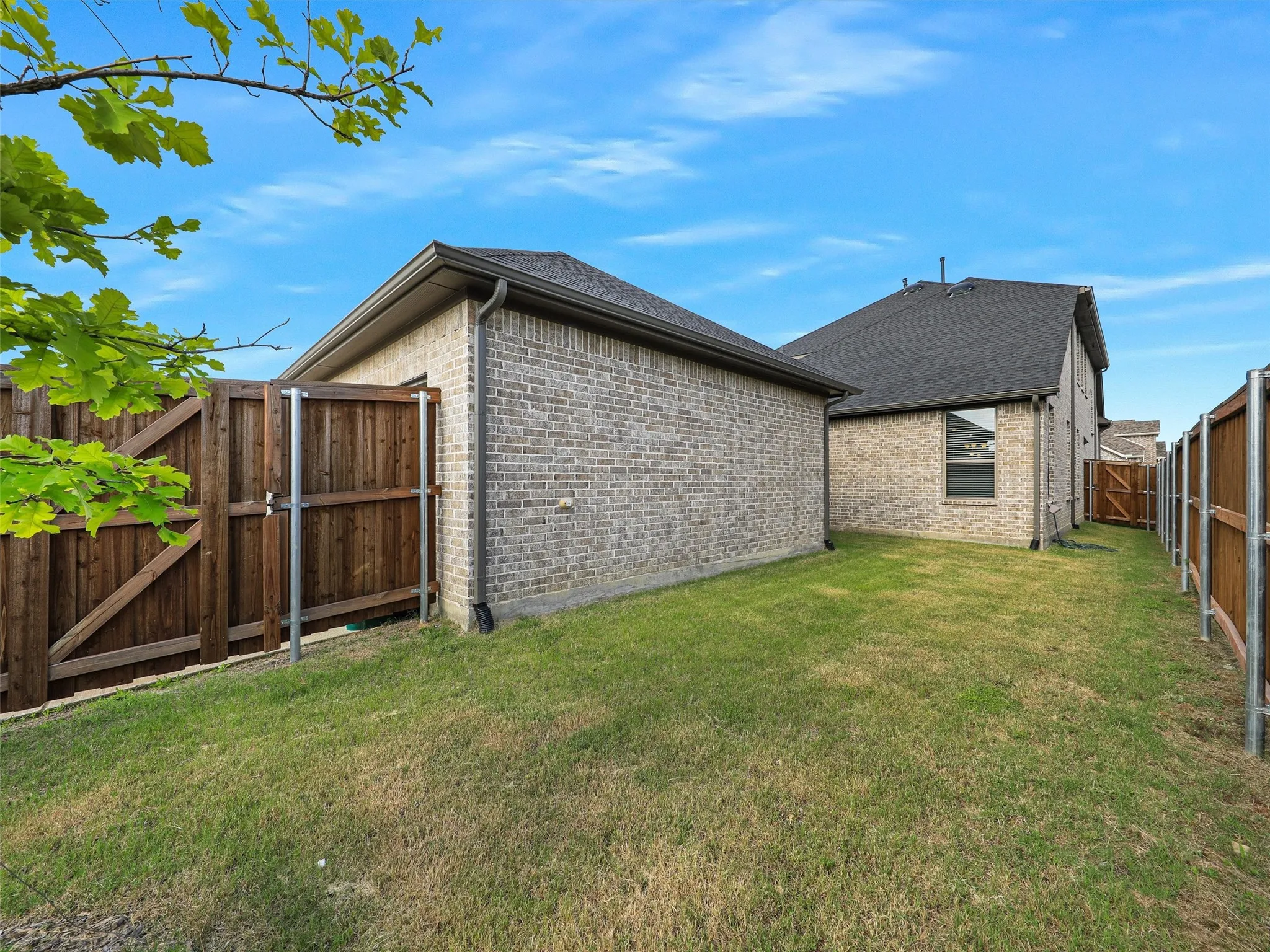 Single Family Residence For Rent in Collin County , 8305 Pine Island Way, Mc Kinney, Texas 75071, 4 Bedroom, 3 Bathroom, 2 Garage spaces, 2,743 Sqft, built in 2023, mls#21357701, Real Estate Agent in Mc Kinney, Homes For Rent in Collin county, Homes For Rent in Mc Kinney, Realtor in Mc Kinney Texas, Real Estate Brokerage Independent Realty Texas, Luminita Cordes Realtor