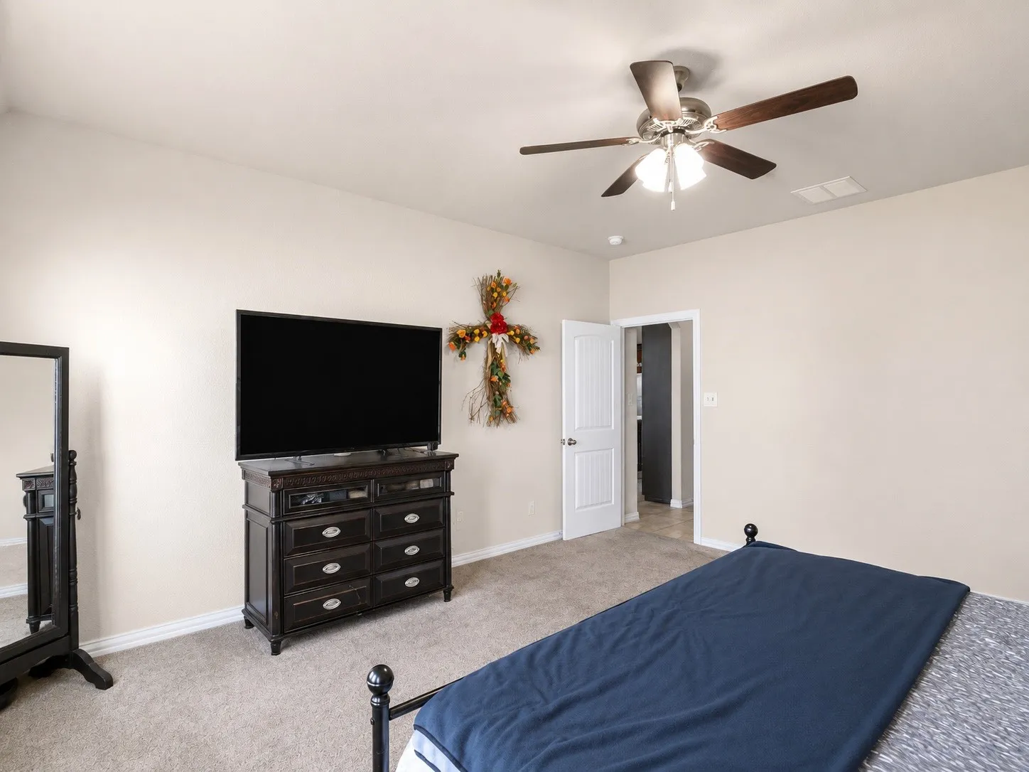 Single Family Residence For Sale in Kaufman County , 1231 Christie Lane, Terrell, Texas 75161, 4 Bedroom, 3 Bathroom, 3 Garage spaces, 2,772 Sqft, built in 2018, mls#21357709, Real Estate Agent in Terrell, Homes For Sale in Kaufman county, Homes For Sale in Terrell, Realtor in Terrell Texas, Real Estate Brokerage Independent Realty Texas, Luminita Cordes Realtor