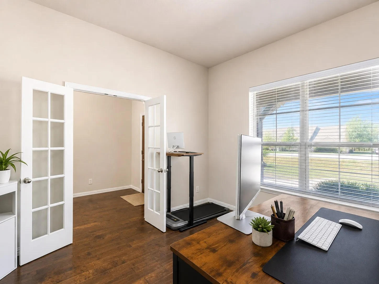 Single Family Residence For Sale in Kaufman County , 1231 Christie Lane, Terrell, Texas 75161, 4 Bedroom, 3 Bathroom, 3 Garage spaces, 2,772 Sqft, built in 2018, mls#21357709, Real Estate Agent in Terrell, Homes For Sale in Kaufman county, Homes For Sale in Terrell, Realtor in Terrell Texas, Real Estate Brokerage Independent Realty Texas, Luminita Cordes Realtor