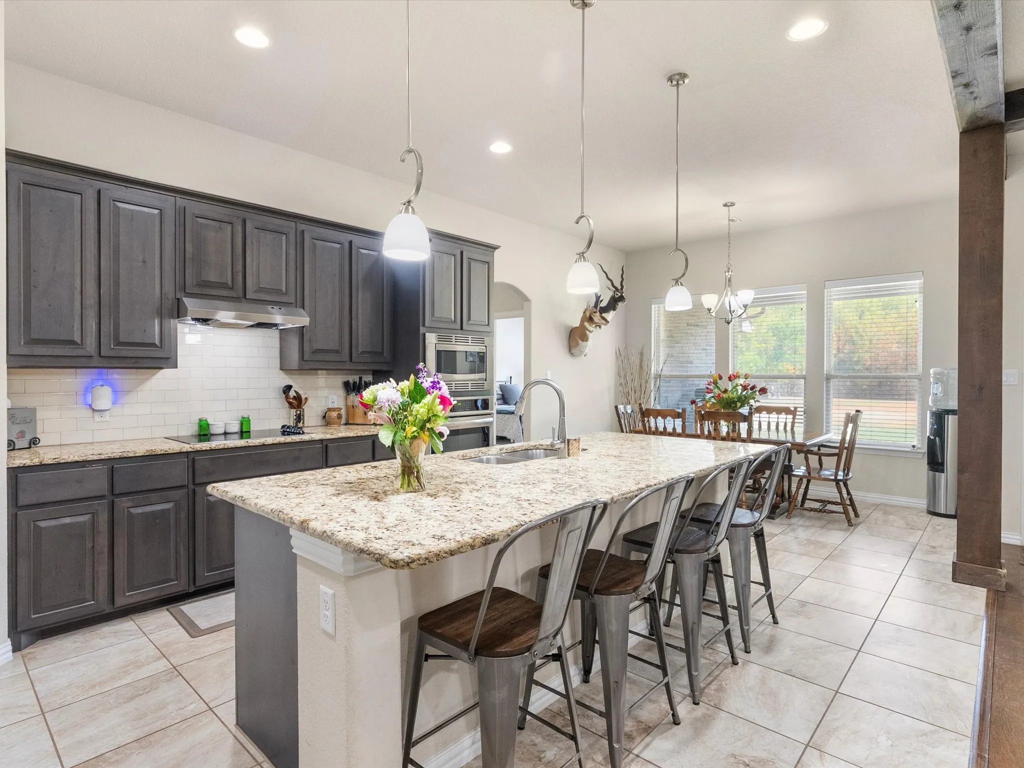 Single Family Residence For Sale in Kaufman County , 1231 Christie Lane, Terrell, Texas 75161, 4 Bedroom, 3 Bathroom, 3 Garage spaces, 2,772 Sqft, built in 2018, mls#21357709, Real Estate Agent in Terrell, Homes For Sale in Kaufman county, Homes For Sale in Terrell, Realtor in Terrell Texas, Real Estate Brokerage Independent Realty Texas, Luminita Cordes Realtor