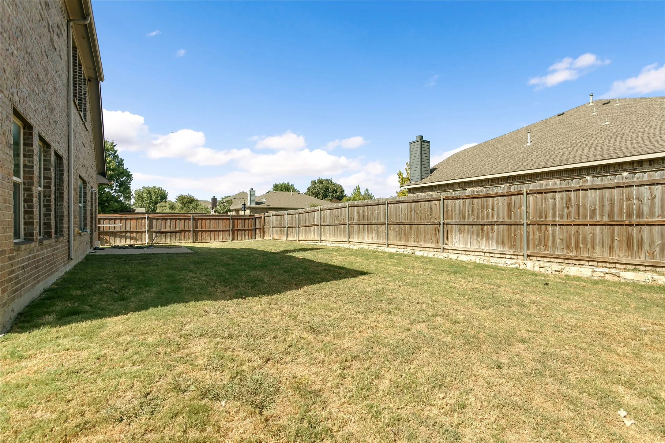 Single Family Residence For Sale in Collin County , 3712 Wolf Creek Lane, Melissa, Texas 75454, 4 Bedroom, 3 Bathroom, 2 Garage spaces, 2,303 Sqft, built in 2007, mls#21356584, Real Estate Agent in Melissa, Homes For Sale in Collin county, Homes For Sale in Melissa, Realtor in Melissa Texas, Real Estate Brokerage Independent Realty Texas, Luminita Cordes Realtor