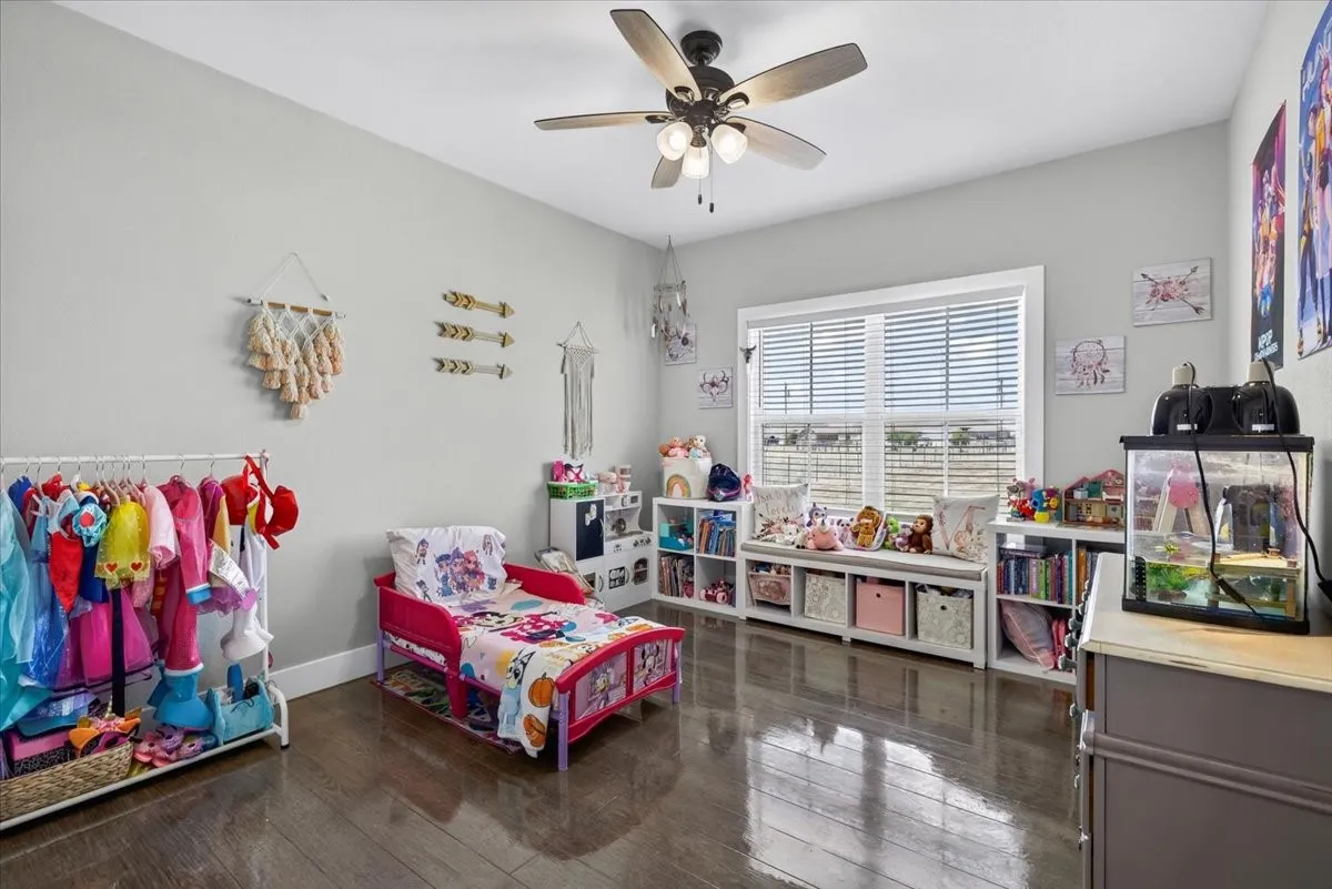 Single Family Residence For Sale in Kaufman County , 18244 County Road 4001, Mabank, Texas 75147, 3 Bedroom, 2 Bathroom, 2 Garage spaces, 1,992 Sqft, built in 2021, mls#21344567, Real Estate Agent in Mabank, Homes For Sale in Kaufman county, Homes For Sale in Mabank, Realtor in Mabank Texas, Real Estate Brokerage Independent Realty Texas, Luminita Cordes Realtor