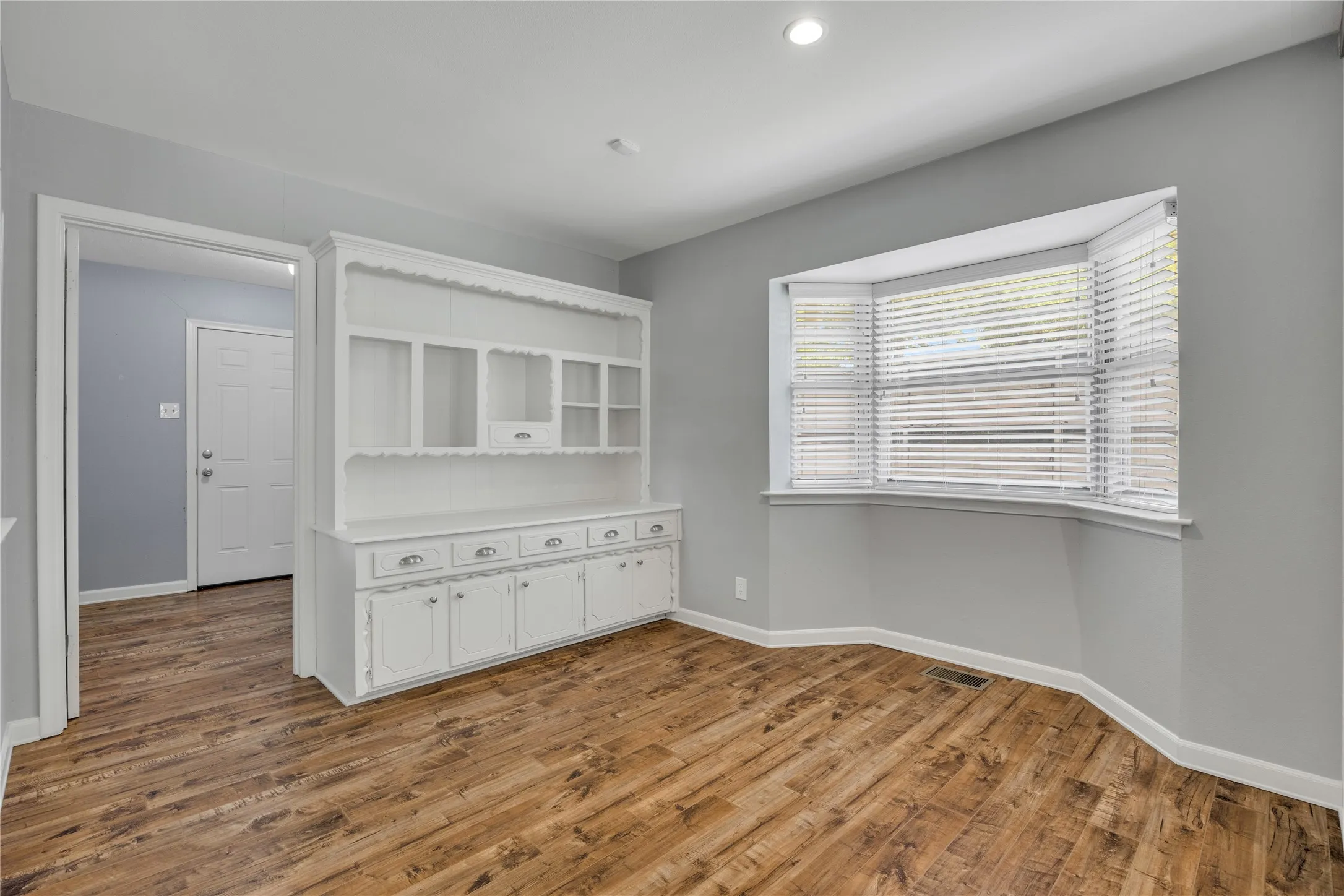 Nook with built-in buffet hutch