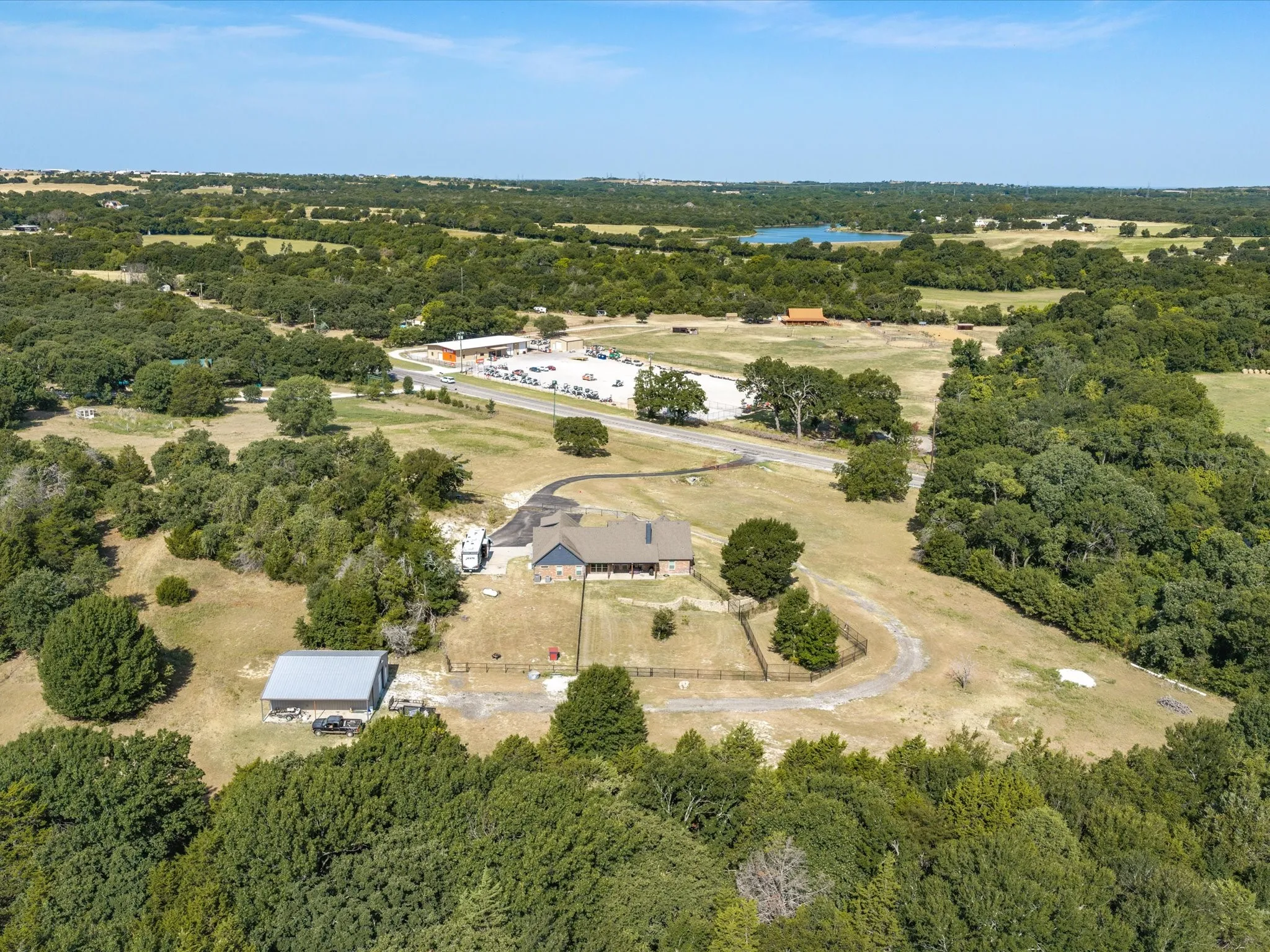 Single Family Residence For Sale in Wise County , 2288 N Fm 51, Decatur, Texas 76234, 4 Bedroom, 4 Bathroom, 2 Garage spaces, 3,842 Sqft, built in 2015, mls#21354949, Real Estate Agent in Decatur, Homes For Sale in Wise county, Homes For Sale in Decatur, Realtor in Decatur Texas, Real Estate Brokerage Independent Realty Texas, Luminita Cordes Realtor