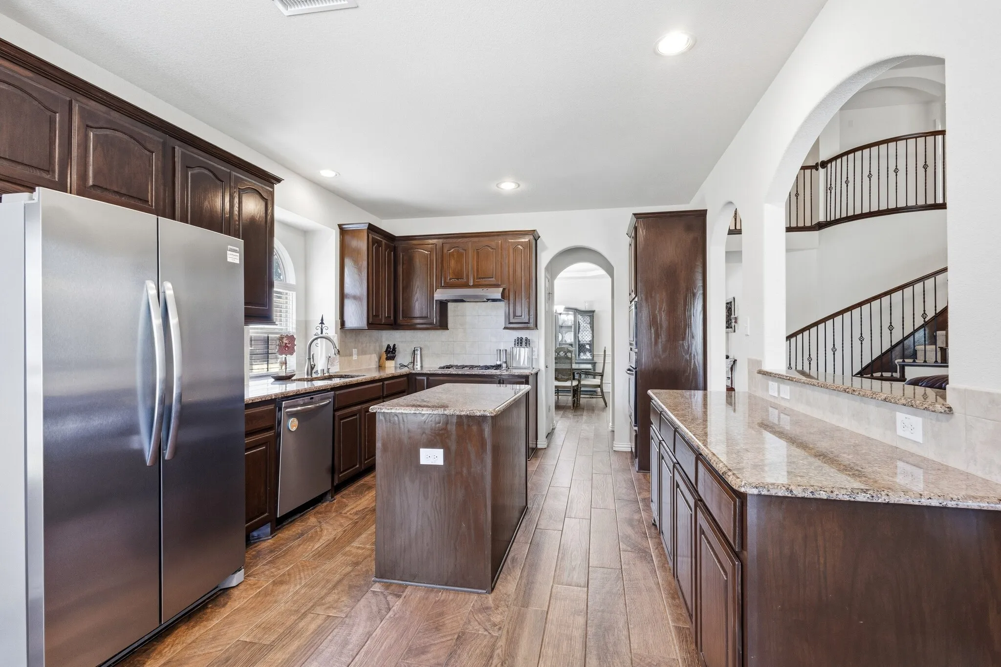 Single Family Residence For Sale in Denton County , 13921 Sparrow Hill Drive, Little Elm, Texas 75068, 5 Bedroom, 4 Bathroom, 3 Garage spaces, 3,722 Sqft, built in 2013, mls#21356712, Real Estate Agent in Little Elm, Homes For Sale in Denton county, Homes For Sale in Little Elm, Realtor in Little Elm Texas, Real Estate Brokerage Independent Realty Texas, Luminita Cordes Realtor