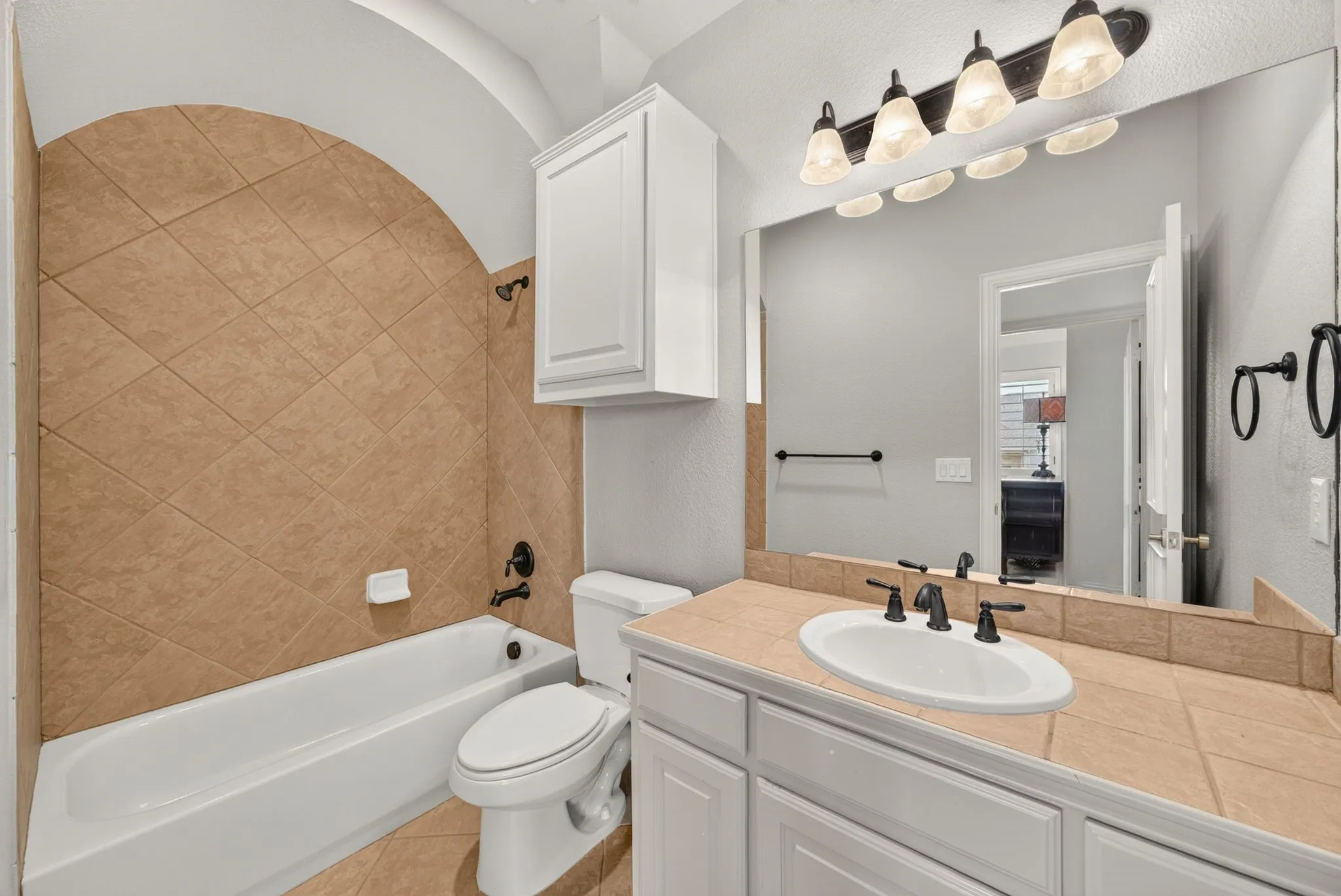 Single Family Residence For Sale in Denton County , 2259 Dampton Drive, Frisco, Texas 75033, 5 Bedroom, 6 Bathroom, 3 Garage spaces, 4,702 Sqft, built in 2008, mls#21355634, Real Estate Agent in Frisco, Homes For Sale in Denton county, Homes For Sale in Frisco, Realtor in Frisco Texas, Real Estate Brokerage Independent Realty Texas, Luminita Cordes Realtor
