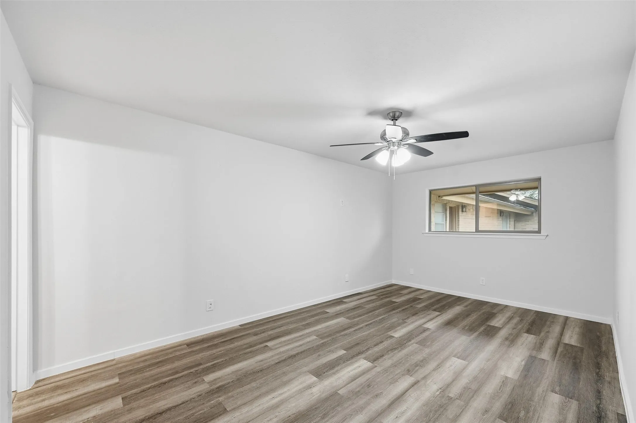 Condominium For Rent in Dallas County , 11410 Park Central Place C, Dallas, Texas 75230, 3 Bedroom, 2 Bathroom, Garage spaces, 1,318 Sqft, built in 1961, mls#21357745, Real Estate Agent in Dallas, Homes For Rent in Dallas county, Homes For Rent in Dallas, Realtor in Dallas Texas, Real Estate Brokerage Independent Realty Texas, Luminita Cordes Realtor