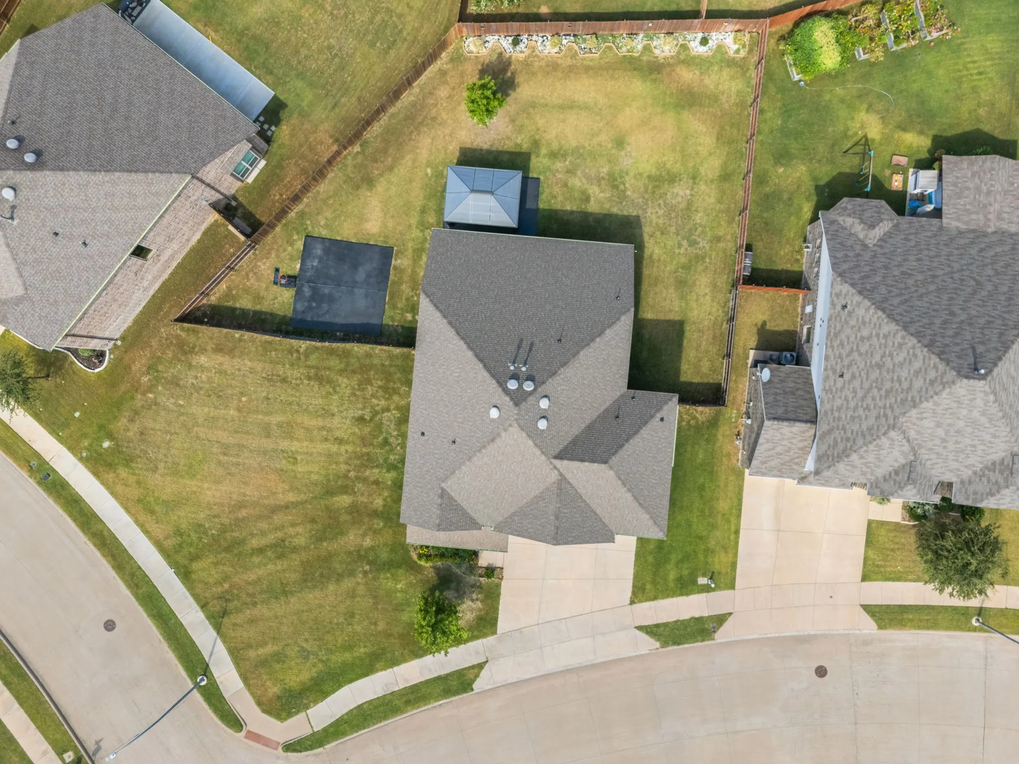 Single Family Residence For Sale in Denton County , 15765 Fire Ridge Drive, Fort Worth, Texas 76177, 4 Bedroom, 4 Bathroom, 3 Garage spaces, 3,382 Sqft, built in 2019, mls#21357577, Real Estate Agent in Fort Worth, Homes For Sale in Denton county, Homes For Sale in Fort Worth, Realtor in Fort Worth Texas, Real Estate Brokerage Independent Realty Texas, Luminita Cordes Realtor