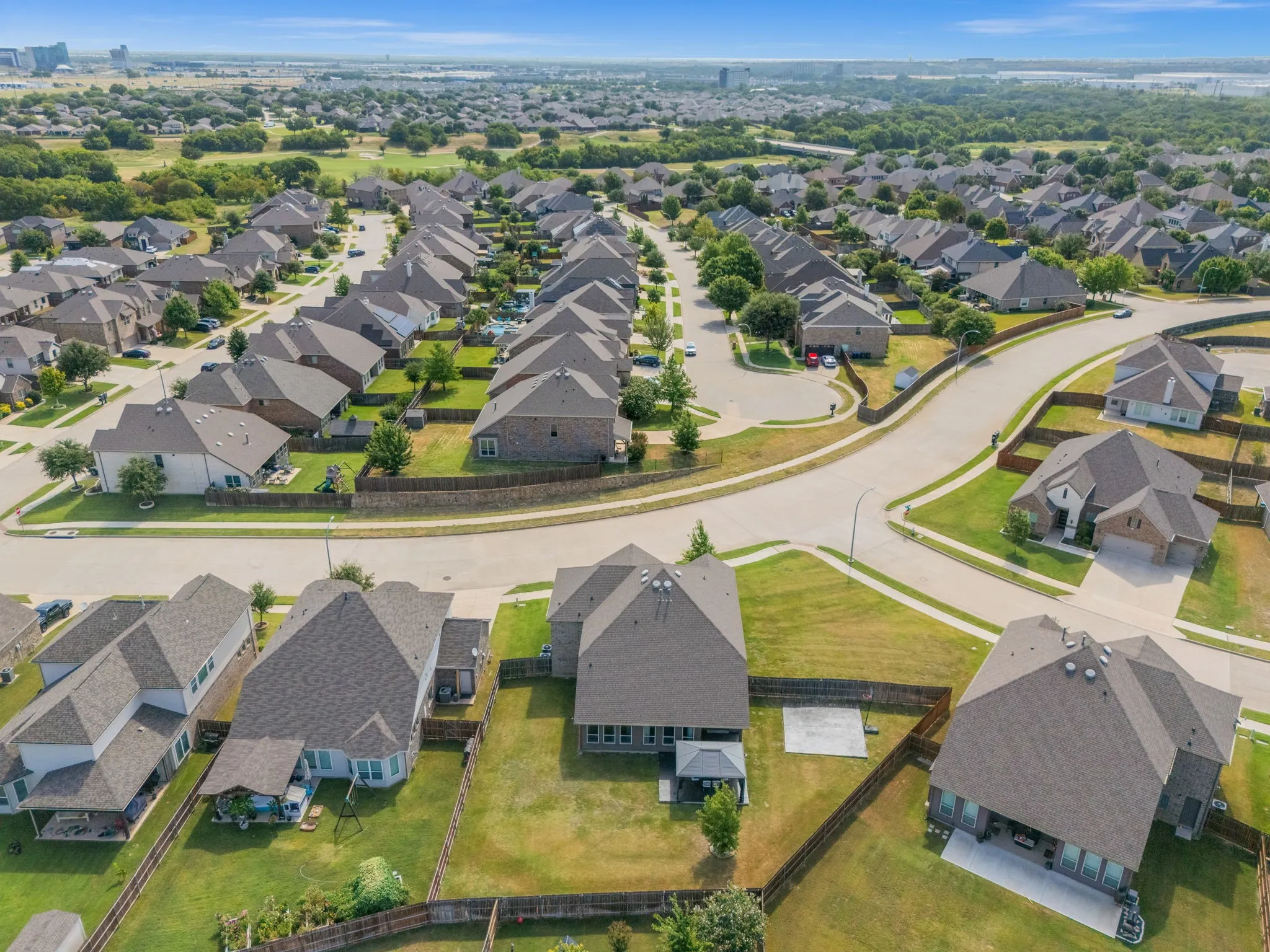 Single Family Residence For Sale in Denton County , 15765 Fire Ridge Drive, Fort Worth, Texas 76177, 4 Bedroom, 4 Bathroom, 3 Garage spaces, 3,382 Sqft, built in 2019, mls#21357577, Real Estate Agent in Fort Worth, Homes For Sale in Denton county, Homes For Sale in Fort Worth, Realtor in Fort Worth Texas, Real Estate Brokerage Independent Realty Texas, Luminita Cordes Realtor