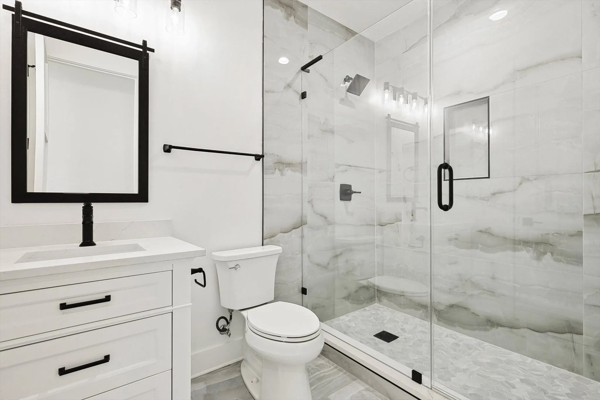Condominium For Rent in Dallas County , 767 W Main Street 205, Coppell, Texas 75019, 3 Bedroom, 3 Bathroom, 2 Garage spaces, 2,495 Sqft, built in 2024, mls#21357487, Real Estate Agent in Coppell, Homes For Rent in Dallas county, Homes For Rent in Coppell, Realtor in Coppell Texas, Real Estate Brokerage Independent Realty Texas, Luminita Cordes Realtor