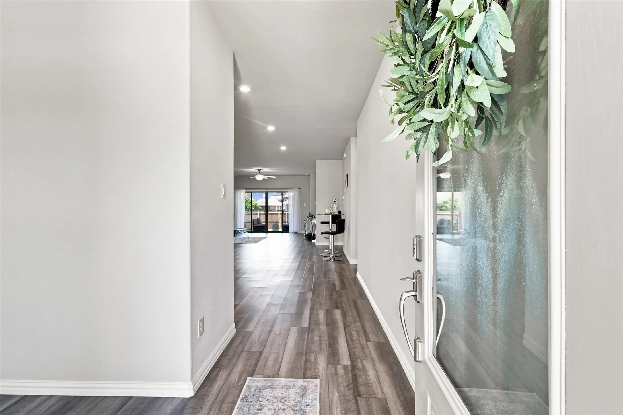 Single Family Residence For Sale in Tarrant County , 2848 Fox Trail Lane, Fort Worth, Texas 76108, 3 Bedroom, 2 Bathroom, 2 Garage spaces, 1,817 Sqft, built in 2022, mls#21356931, Real Estate Agent in Fort Worth, Homes For Sale in Tarrant county, Homes For Sale in Fort Worth, Realtor in Fort Worth Texas, Real Estate Brokerage Independent Realty Texas, Luminita Cordes Realtor