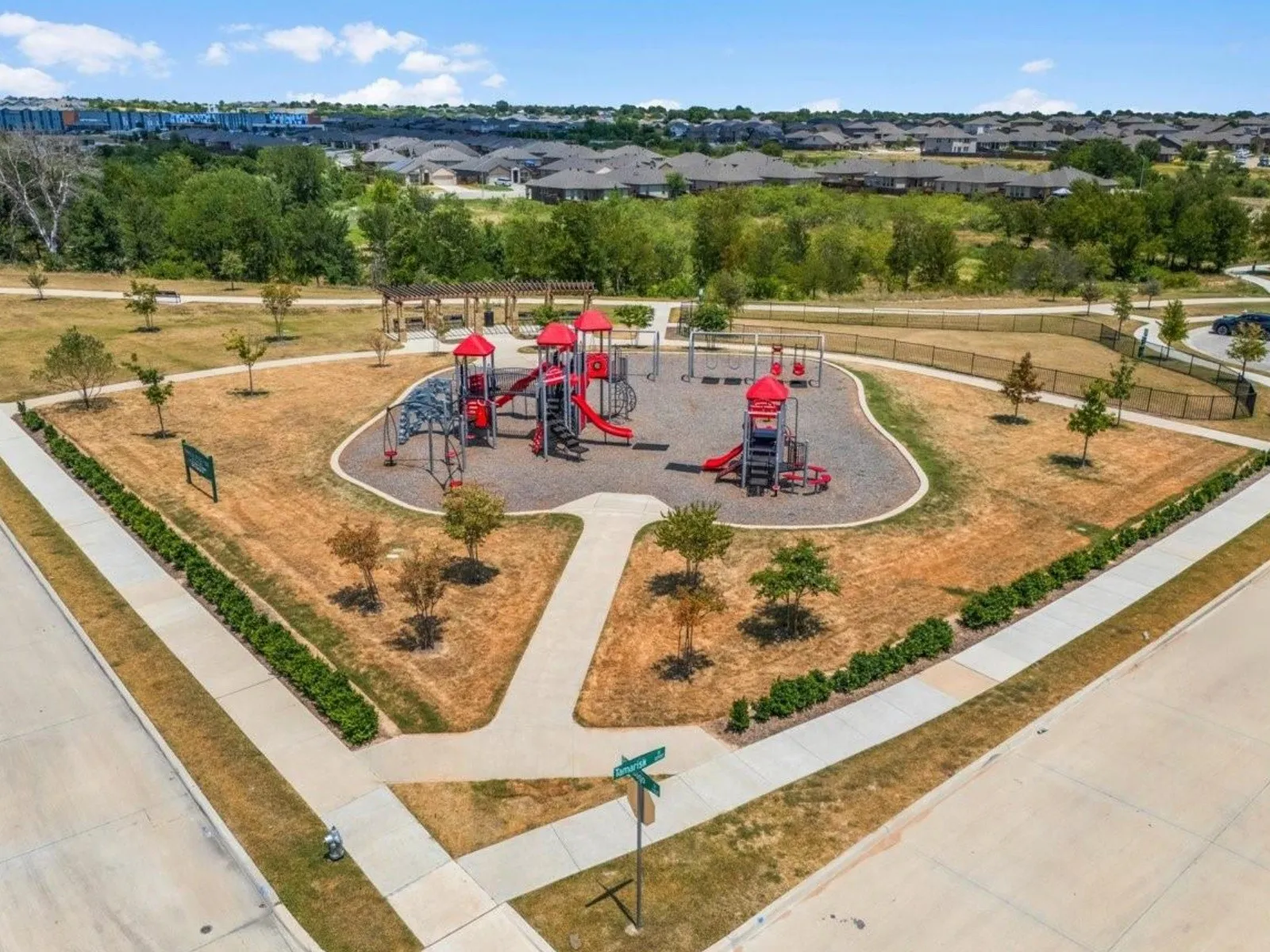 Single Family Residence For Sale in Tarrant County , 2848 Fox Trail Lane, Fort Worth, Texas 76108, 3 Bedroom, 2 Bathroom, 2 Garage spaces, 1,817 Sqft, built in 2022, mls#21356931, Real Estate Agent in Fort Worth, Homes For Sale in Tarrant county, Homes For Sale in Fort Worth, Realtor in Fort Worth Texas, Real Estate Brokerage Independent Realty Texas, Luminita Cordes Realtor