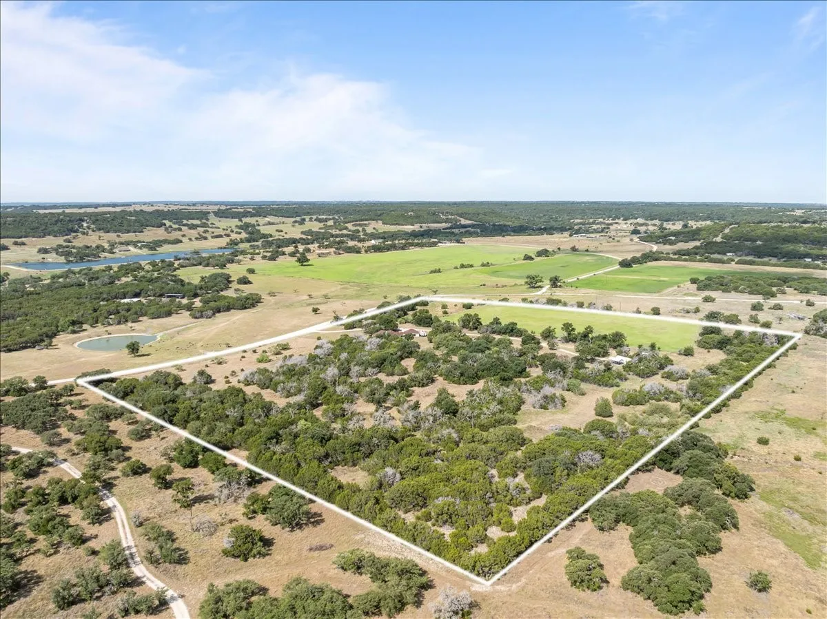 Farm For Sale in Coryell County , 392 Bear Branch Road, Purmela, Texas 76566, 4 Bedroom, 3 Bathroom, Garage spaces, 2,205 Sqft, built in 2014, Price $749,000, mls#21357775, Real Estate Agent in Purmela, Homes For Sale in Coryell county, Homes For Sale in Purmela, Realtor in Purmela Texas, Real Estate Brokerage Independent Realty Texas, Luminita Cordes Realtor
