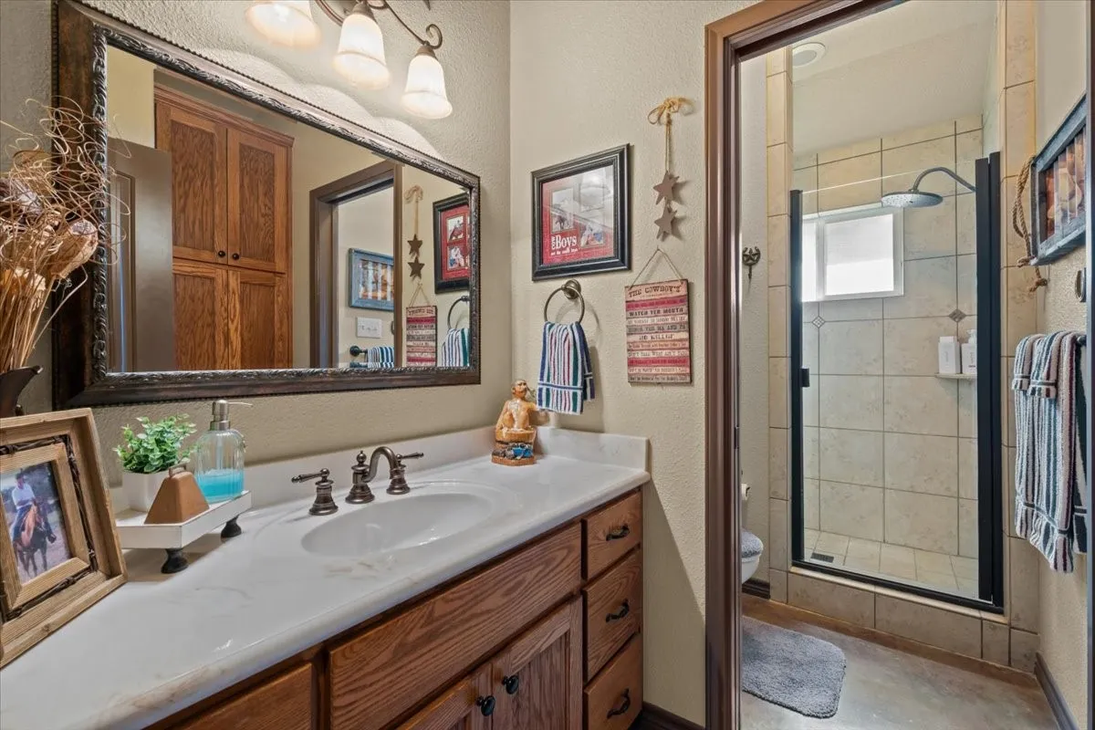 Farm For Sale in Coryell County , 392 Bear Branch Road, Purmela, Texas 76566, 4 Bedroom, 3 Bathroom, Garage spaces, 2,205 Sqft, built in 2014, Price $749,000, mls#21357775, Real Estate Agent in Purmela, Homes For Sale in Coryell county, Homes For Sale in Purmela, Realtor in Purmela Texas, Real Estate Brokerage Independent Realty Texas, Luminita Cordes Realtor