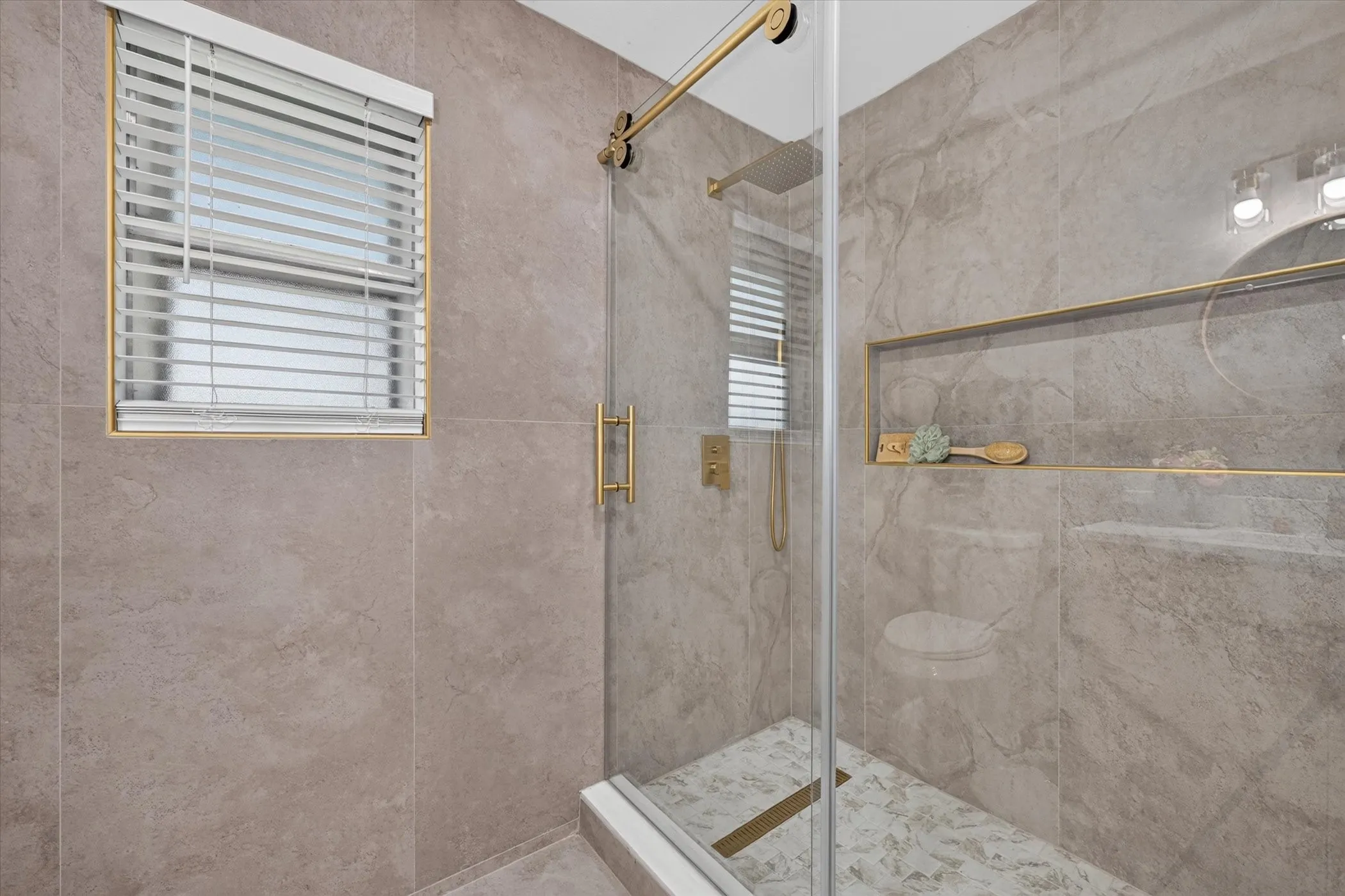 Single Family Residence For Sale in Collin County , 2608 Northcrest Drive, Plano, Texas 75075, 4 Bedroom, 2 Bathroom, 2 Garage spaces, 2,204 Sqft, built in 1970, mls#21357642, Real Estate Agent in Plano, Homes For Sale in Collin county, Homes For Sale in Plano, Realtor in Plano Texas, Real Estate Brokerage Independent Realty Texas, Luminita Cordes Realtor