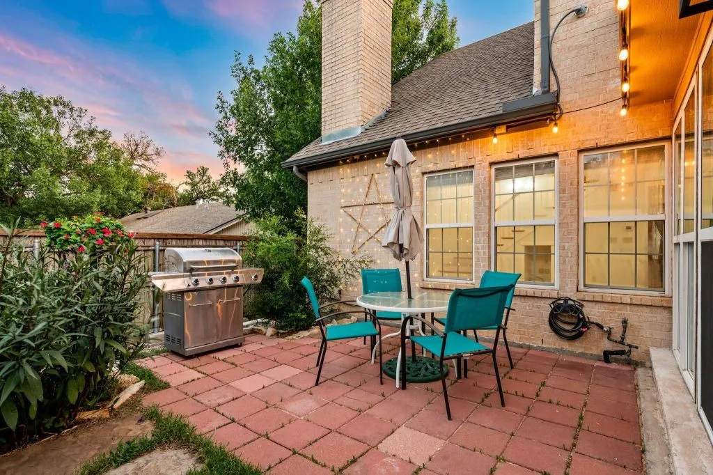 Single Family Residence For Sale in Tarrant County , 5132 Pearl Drive, North Richland Hills, Texas 76180, 6 Bedroom, 5 Bathroom, 3 Garage spaces, 3,230 Sqft, built in 2009, mls#21357477, Real Estate Agent in North Richland Hills, Homes For Sale in Tarrant county, Homes For Sale in North Richland Hills, Realtor in North Richland Hills Texas, Real Estate Brokerage Independent Realty Texas, Luminita Cordes Realtor