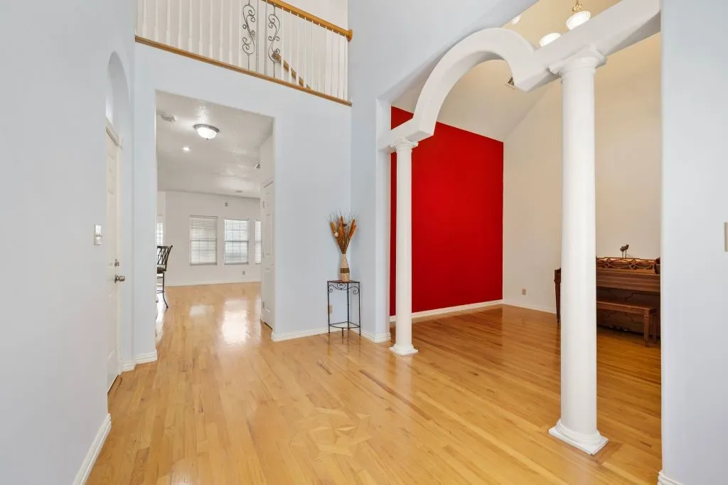 Single Family Residence For Sale in Tarrant County , 5132 Pearl Drive, North Richland Hills, Texas 76180, 6 Bedroom, 5 Bathroom, 3 Garage spaces, 3,230 Sqft, built in 2009, mls#21357477, Real Estate Agent in North Richland Hills, Homes For Sale in Tarrant county, Homes For Sale in North Richland Hills, Realtor in North Richland Hills Texas, Real Estate Brokerage Independent Realty Texas, Luminita Cordes Realtor
