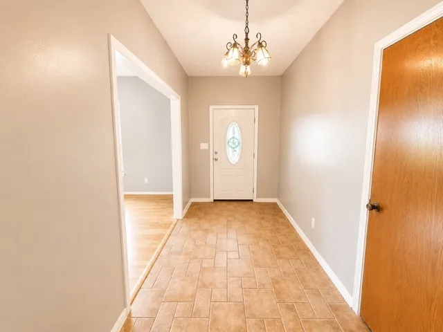 Single Family Residence For Rent in Collin County , 7780 County Road 286, Anna, Texas 75409, 2 Bedroom, 2 Bathroom, Garage spaces, 2,792 Sqft, built in 1977, mls#21357752, Real Estate Agent in Anna, Homes For Rent in Collin county, Homes For Rent in Anna, Realtor in Anna Texas, Real Estate Brokerage Independent Realty Texas, Luminita Cordes Realtor