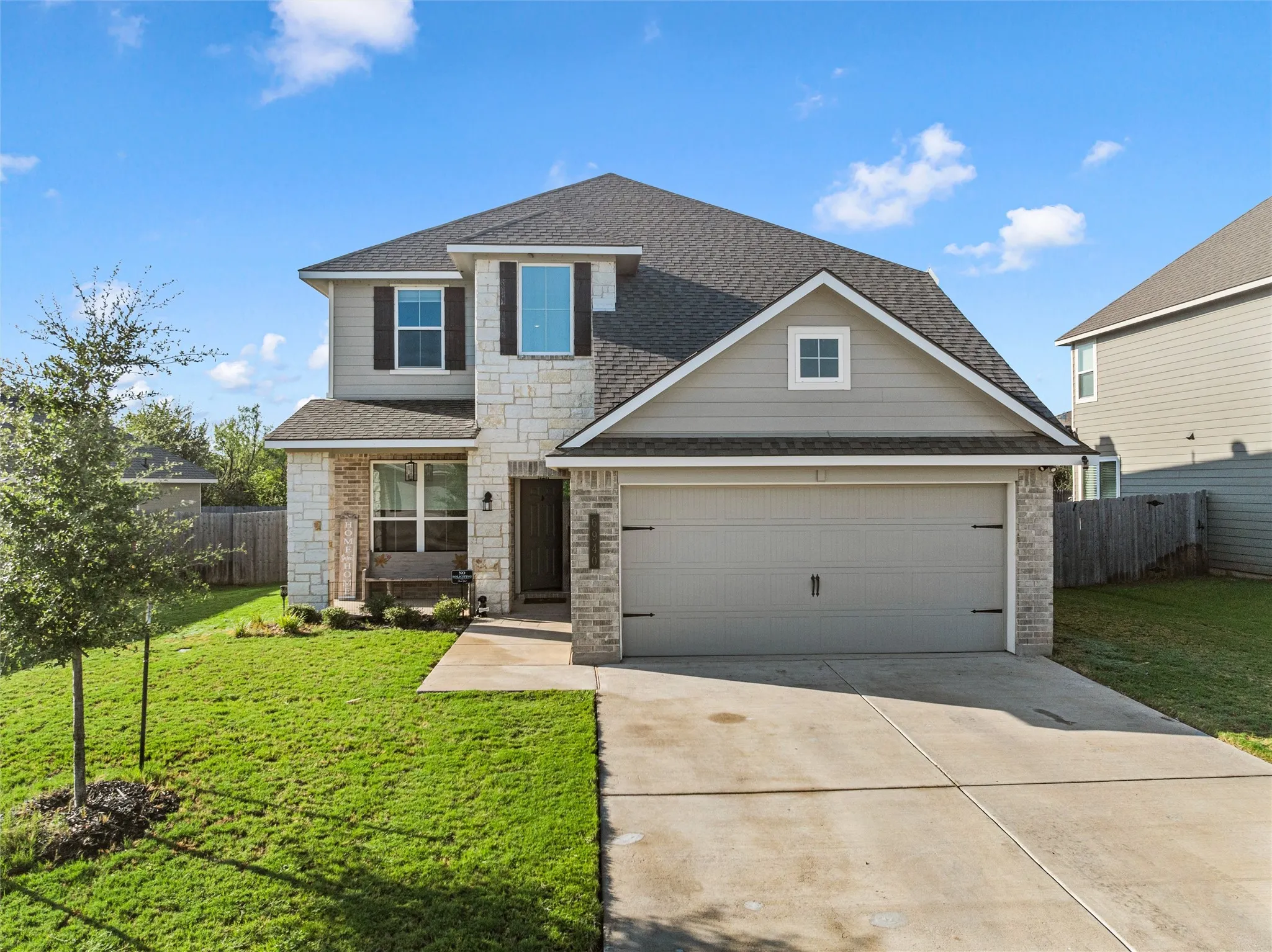 Single Family Residence For Sale in Mc Lennan County , 6940 Sulphur Court, China Spring, Texas 76633, 4 Bedroom, 3 Bathroom, 2 Garage spaces, 2,489 Sqft, built in 2023, mls#21357450, Real Estate Agent in China Spring, Homes For Sale in Mc Lennan county, Homes For Sale in China Spring, Realtor in China Spring Texas, Real Estate Brokerage Independent Realty Texas, Luminita Cordes Realtor
