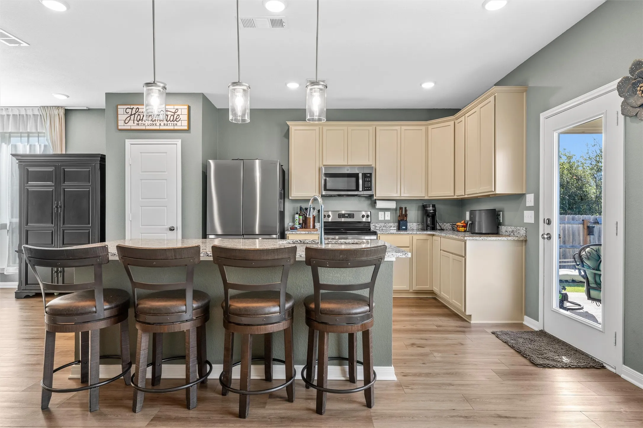 Single Family Residence For Sale in Mc Lennan County , 6940 Sulphur Court, China Spring, Texas 76633, 4 Bedroom, 3 Bathroom, 2 Garage spaces, 2,489 Sqft, built in 2023, mls#21357450, Real Estate Agent in China Spring, Homes For Sale in Mc Lennan county, Homes For Sale in China Spring, Realtor in China Spring Texas, Real Estate Brokerage Independent Realty Texas, Luminita Cordes Realtor