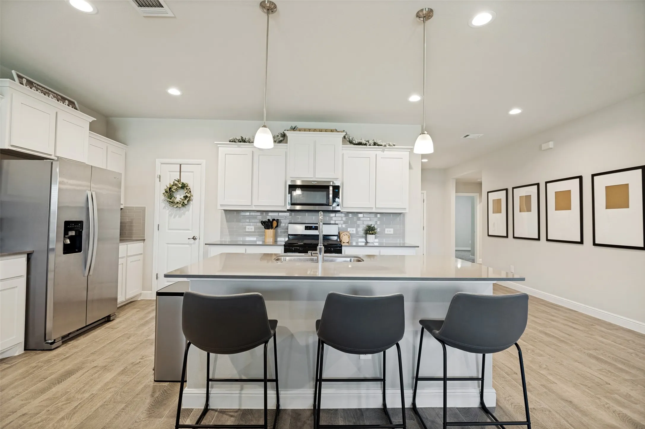 Single Family Residence For Sale in Dallas County , 1337 Rolling Meadows Drive, Cedar Hill, Texas 75104, 4 Bedroom, 2 Bathroom, 2 Garage spaces, 2,188 Sqft, built in 2023, Price $398,000, mls#21357651, Real Estate Agent in Cedar Hill, Homes For Sale in Dallas county, Homes For Sale in Cedar Hill, Realtor in Cedar Hill Texas, Real Estate Brokerage Independent Realty Texas, Luminita Cordes Realtor