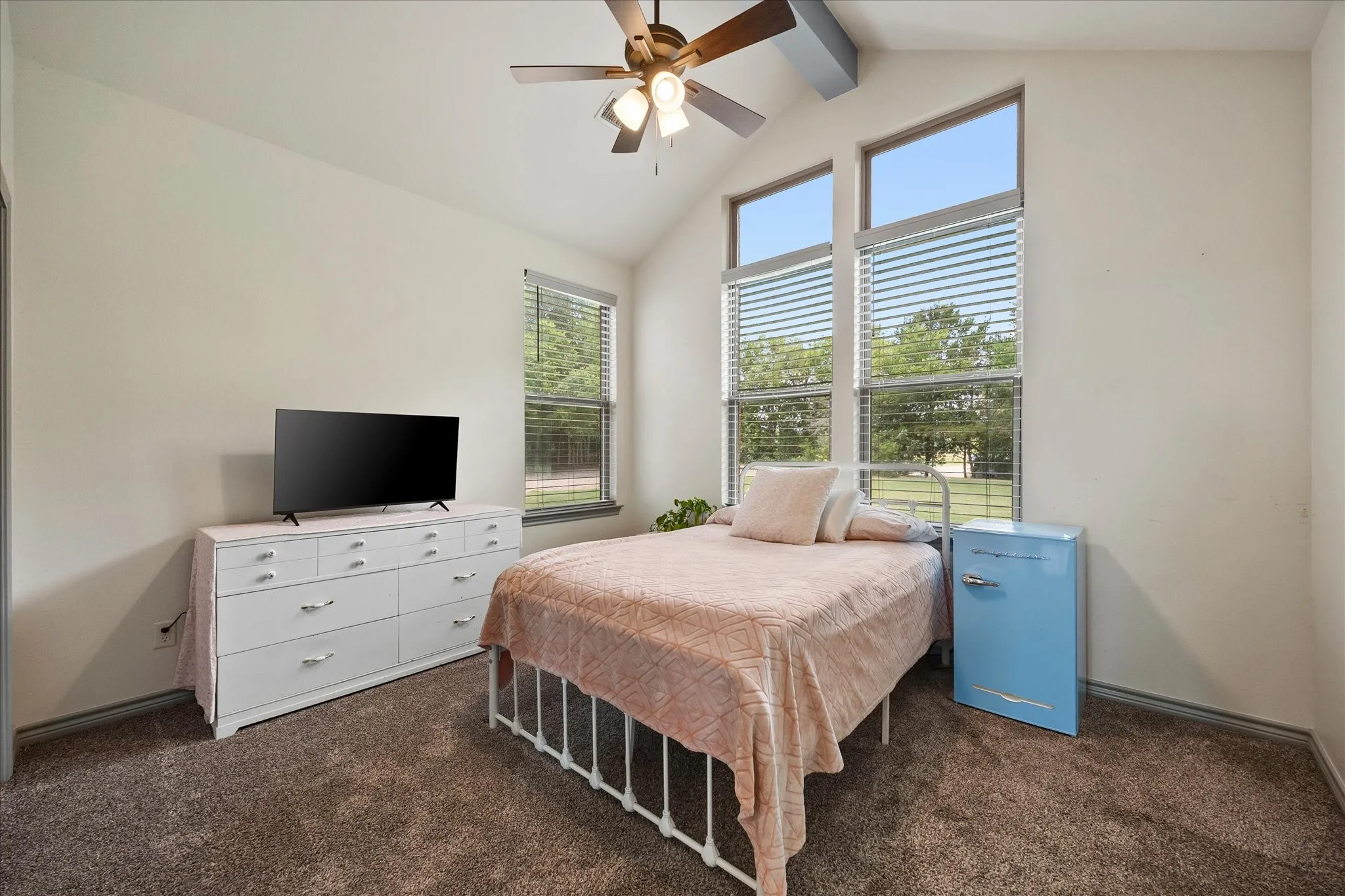 Single Family Residence For Sale in Kaufman County , 10551 County Road 155a, Kaufman, Texas 75142, 6 Bedroom, 4 Bathroom, Garage spaces, 2,951 Sqft, built in 2018, mls#21356709, Real Estate Agent in Kaufman, Homes For Sale in Kaufman county, Homes For Sale in Kaufman, Realtor in Kaufman Texas, Real Estate Brokerage Independent Realty Texas, Luminita Cordes Realtor
