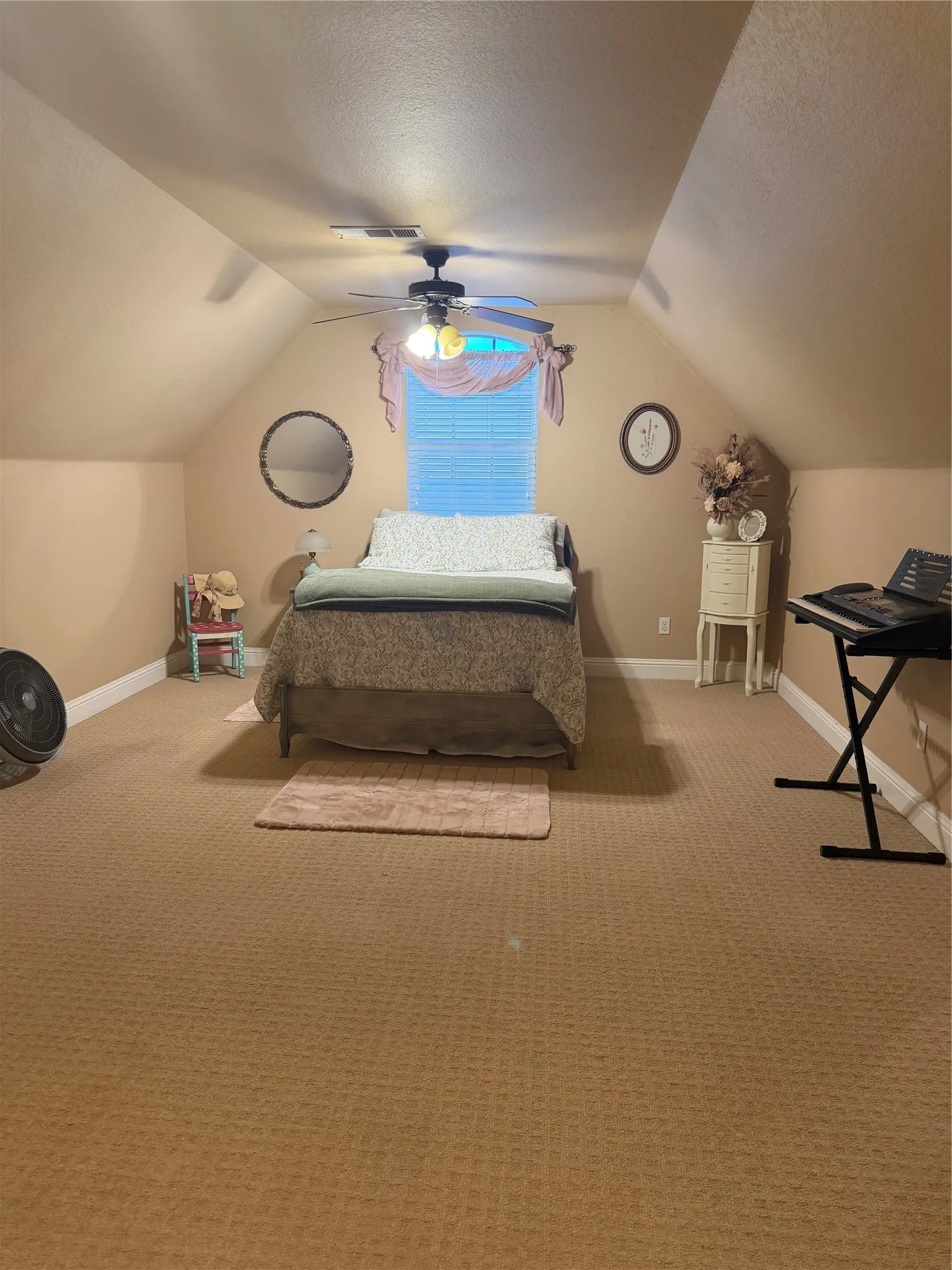 Single Family Residence For Sale in Parker County , 145 Mc Kay Lane, Weatherford, Texas 76088, 4 Bedroom, 3 Bathroom, 2 Garage spaces, 2,310 Sqft, built in 2006, mls#21357792, Real Estate Agent in Weatherford, Homes For Sale in Parker county, Homes For Sale in Weatherford, Realtor in Weatherford Texas, Real Estate Brokerage Independent Realty Texas, Luminita Cordes Realtor