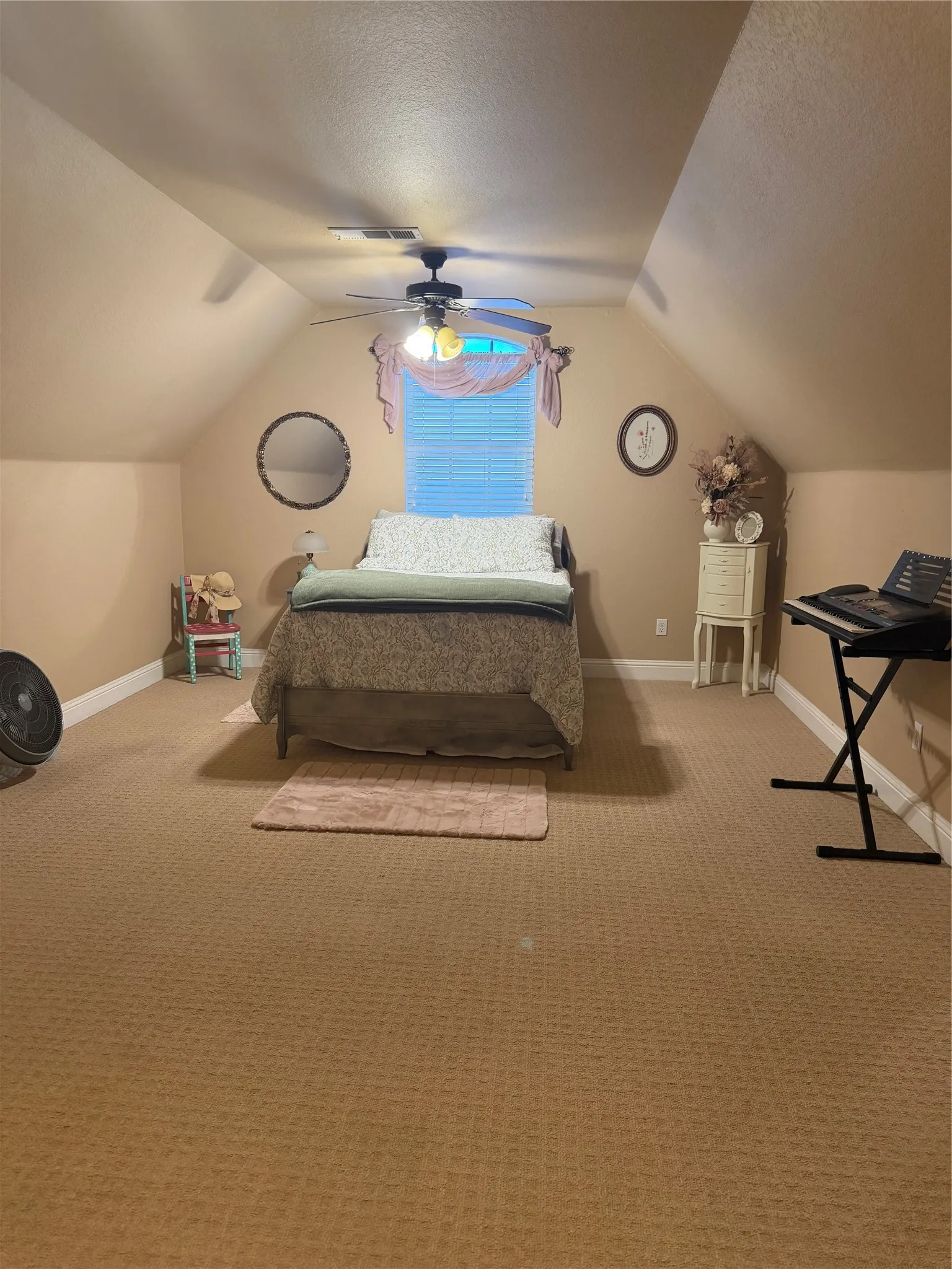 Single Family Residence For Sale in Parker County , 145 Mc Kay Lane, Weatherford, Texas 76088, 4 Bedroom, 3 Bathroom, 2 Garage spaces, 2,310 Sqft, built in 2006, mls#21357792, Real Estate Agent in Weatherford, Homes For Sale in Parker county, Homes For Sale in Weatherford, Realtor in Weatherford Texas, Real Estate Brokerage Independent Realty Texas, Luminita Cordes Realtor