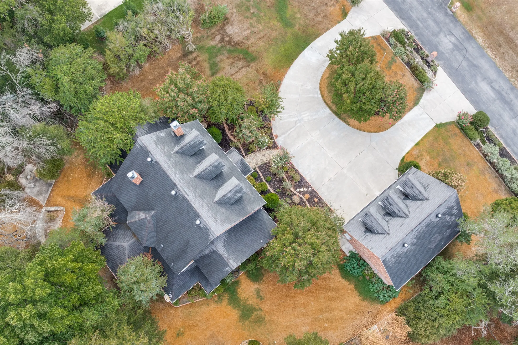 Single Family Residence For Sale in Tarrant County , 6932 La Cantera Drive, Fort Worth, Texas 76108, 4 Bedroom, 4 Bathroom, 3 Garage spaces, 3,493 Sqft, built in 2003, mls#21336847, Real Estate Agent in Fort Worth, Homes For Sale in Tarrant county, Homes For Sale in Fort Worth, Realtor in Fort Worth Texas, Real Estate Brokerage Independent Realty Texas, Luminita Cordes Realtor