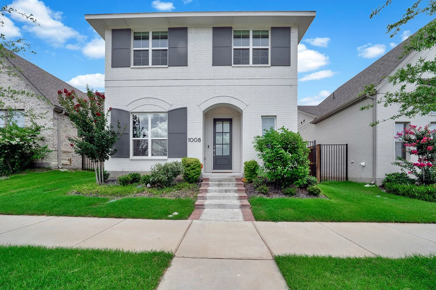 Single Family Residence For Rent in Tarrant County , 1008 Bolden Avenue, Crowley, Texas 76036, 3 Bedroom, 3 Bathroom, 2 Garage spaces, 2,438 Sqft, built in 2023, mls#21350967, Real Estate Agent in Crowley, Homes For Rent in Tarrant county, Homes For Rent in Crowley, Realtor in Crowley Texas, Real Estate Brokerage Independent Realty Texas, Luminita Cordes Realtor