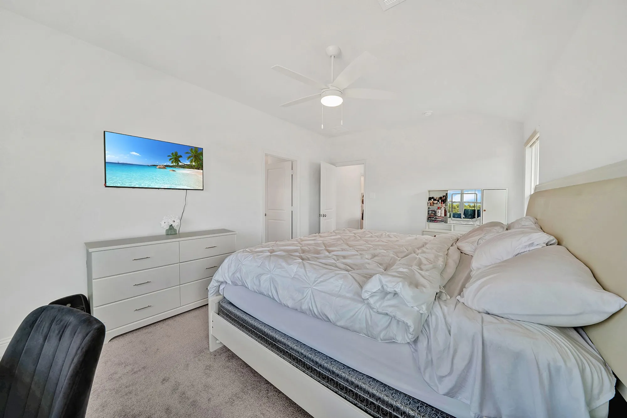 Single Family Residence For Rent in Tarrant County , 1008 Bolden Avenue, Crowley, Texas 76036, 3 Bedroom, 3 Bathroom, 2 Garage spaces, 2,438 Sqft, built in 2023, mls#21350967, Real Estate Agent in Crowley, Homes For Rent in Tarrant county, Homes For Rent in Crowley, Realtor in Crowley Texas, Real Estate Brokerage Independent Realty Texas, Luminita Cordes Realtor