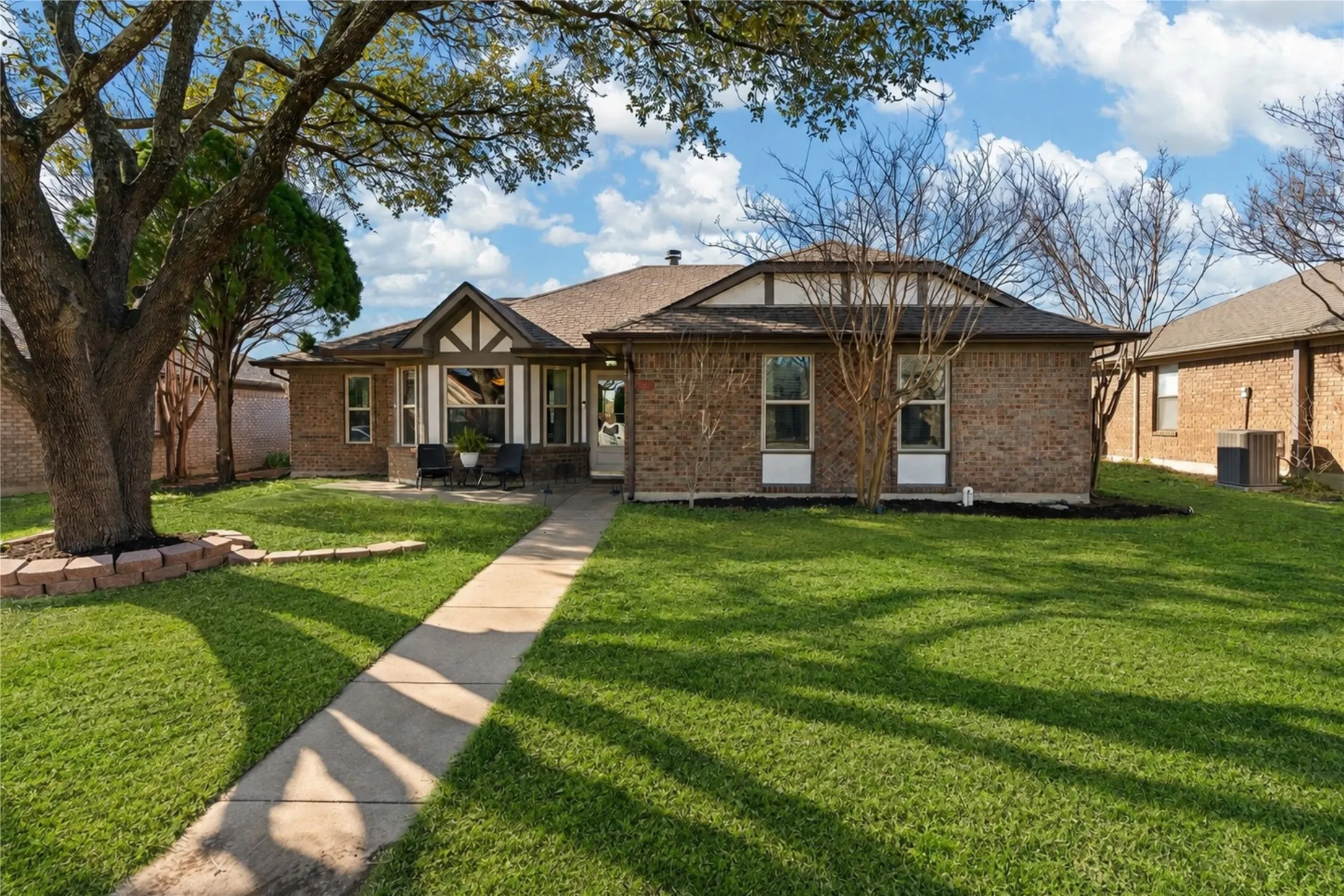 Single Family Residence For Sale in Collin County , 1518 Sunflower Drive, Allen, Texas 75002, 3 Bedroom, 2 Bathroom, 2 Garage spaces, 1,623 Sqft, built in 1986, mls#21352997, Real Estate Agent in Allen, Homes For Sale in Collin county, Homes For Sale in Allen, Realtor in Allen Texas, Real Estate Brokerage Independent Realty Texas, Luminita Cordes Realtor