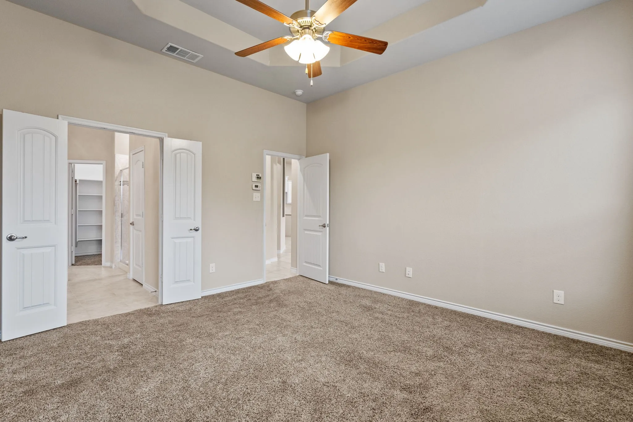 Single Family Residence For Rent in Denton County , 2104 Lake Cliff Drive, Little Elm, Texas 75068, 3 Bedroom, 2 Bathroom, 2 Garage spaces, 2,033 Sqft, built in 2017, mls#21357811, Real Estate Agent in Little Elm, Homes For Rent in Denton county, Homes For Rent in Little Elm, Realtor in Little Elm Texas, Real Estate Brokerage Independent Realty Texas, Luminita Cordes Realtor