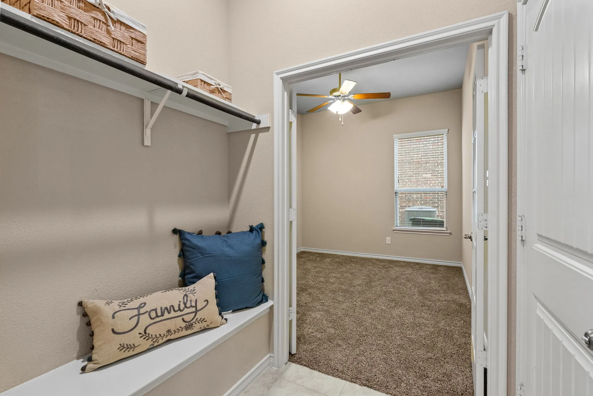 Single Family Residence For Rent in Denton County , 2104 Lake Cliff Drive, Little Elm, Texas 75068, 3 Bedroom, 2 Bathroom, 2 Garage spaces, 2,033 Sqft, built in 2017, mls#21357811, Real Estate Agent in Little Elm, Homes For Rent in Denton county, Homes For Rent in Little Elm, Realtor in Little Elm Texas, Real Estate Brokerage Independent Realty Texas, Luminita Cordes Realtor