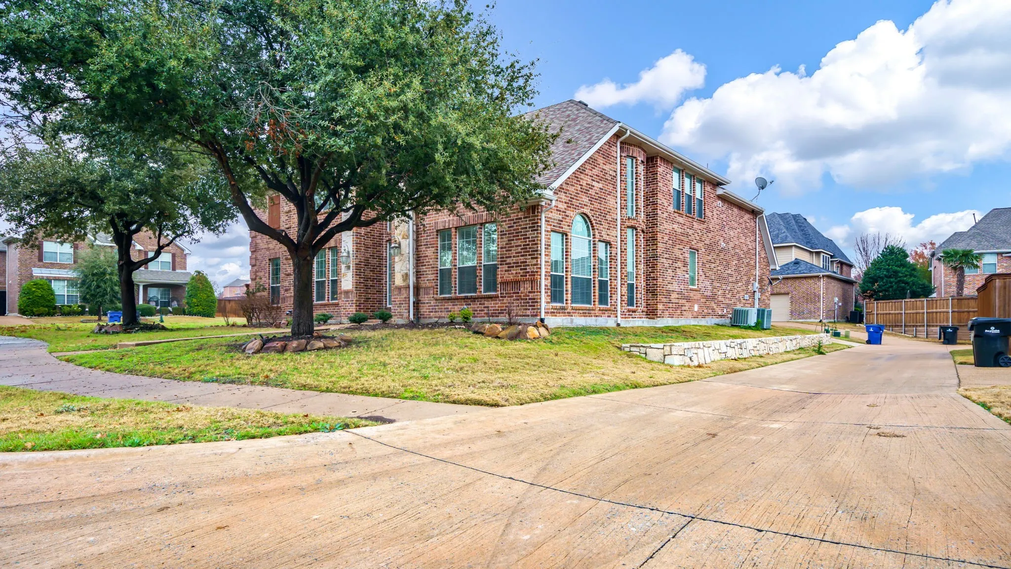 Single Family Residence For Rent in Collin County , 11890 Forge Drive, Frisco, Texas 75035, 4 Bedroom, 3 Bathroom, 2 Garage spaces, 3,593 Sqft, built in 2004, mls#21353942, Real Estate Agent in Frisco, Homes For Rent in Collin county, Homes For Rent in Frisco, Realtor in Frisco Texas, Real Estate Brokerage Independent Realty Texas, Luminita Cordes Realtor